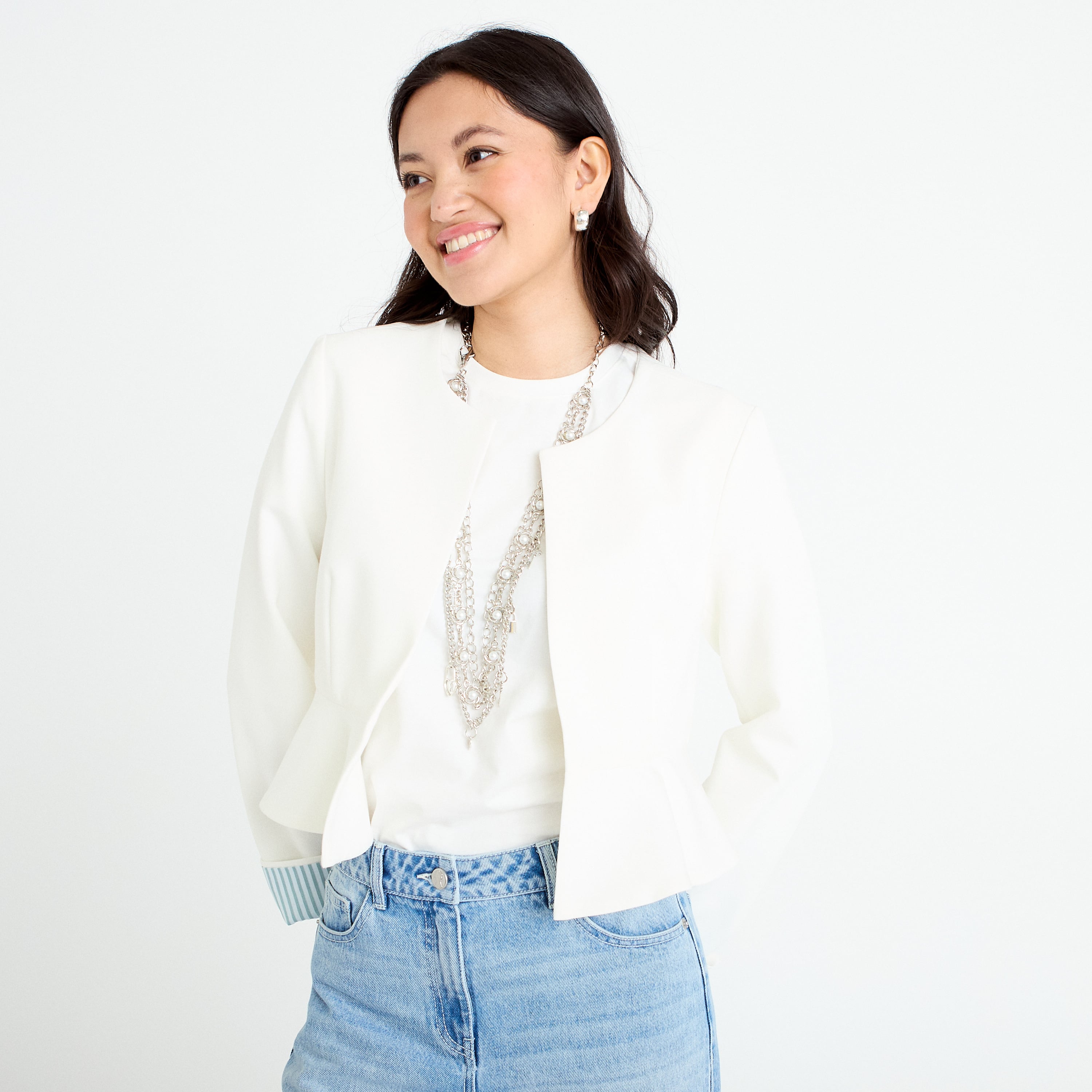 Veste p&eacute;plum Bridgerton ecru femme