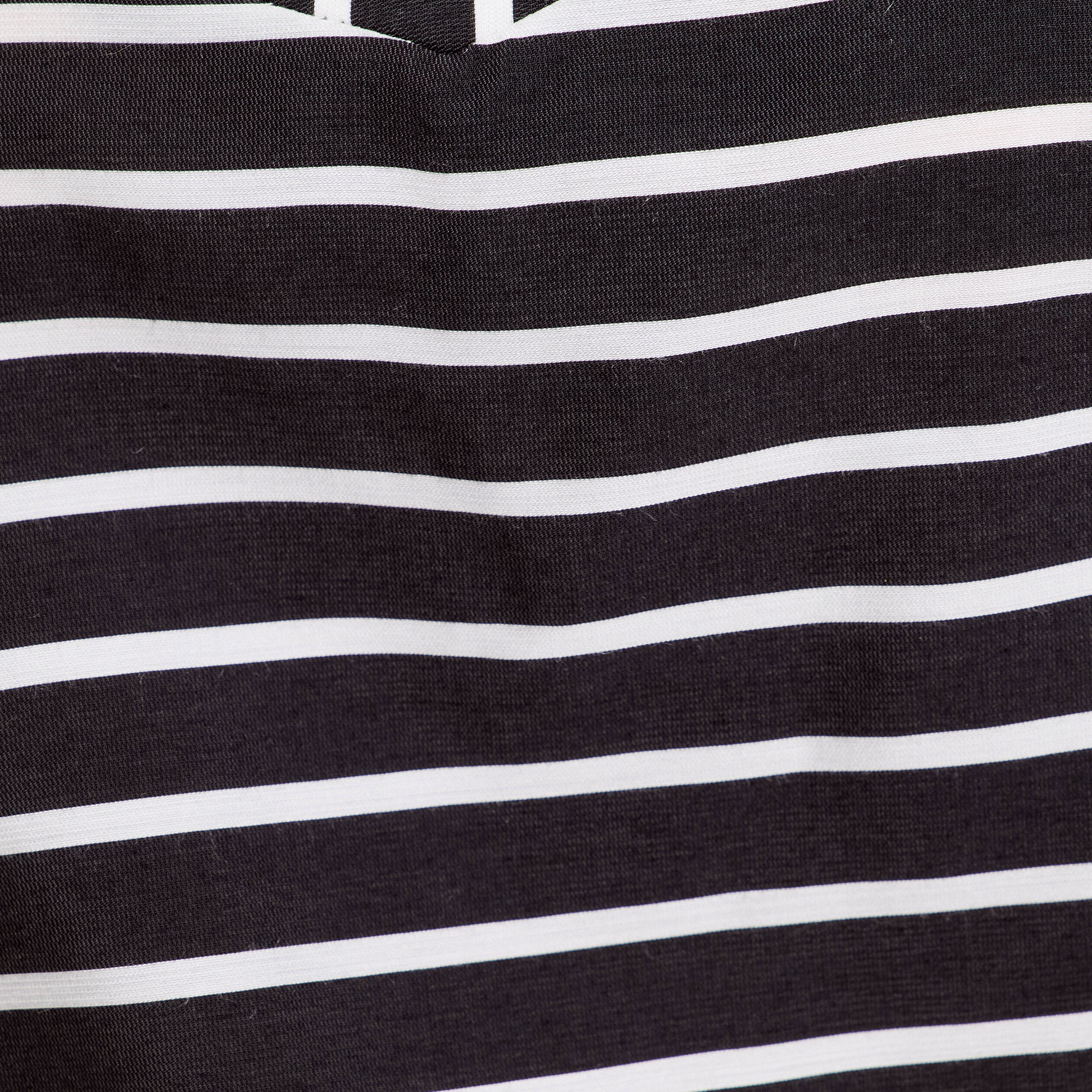 Blouse col V manches courtes noir femme