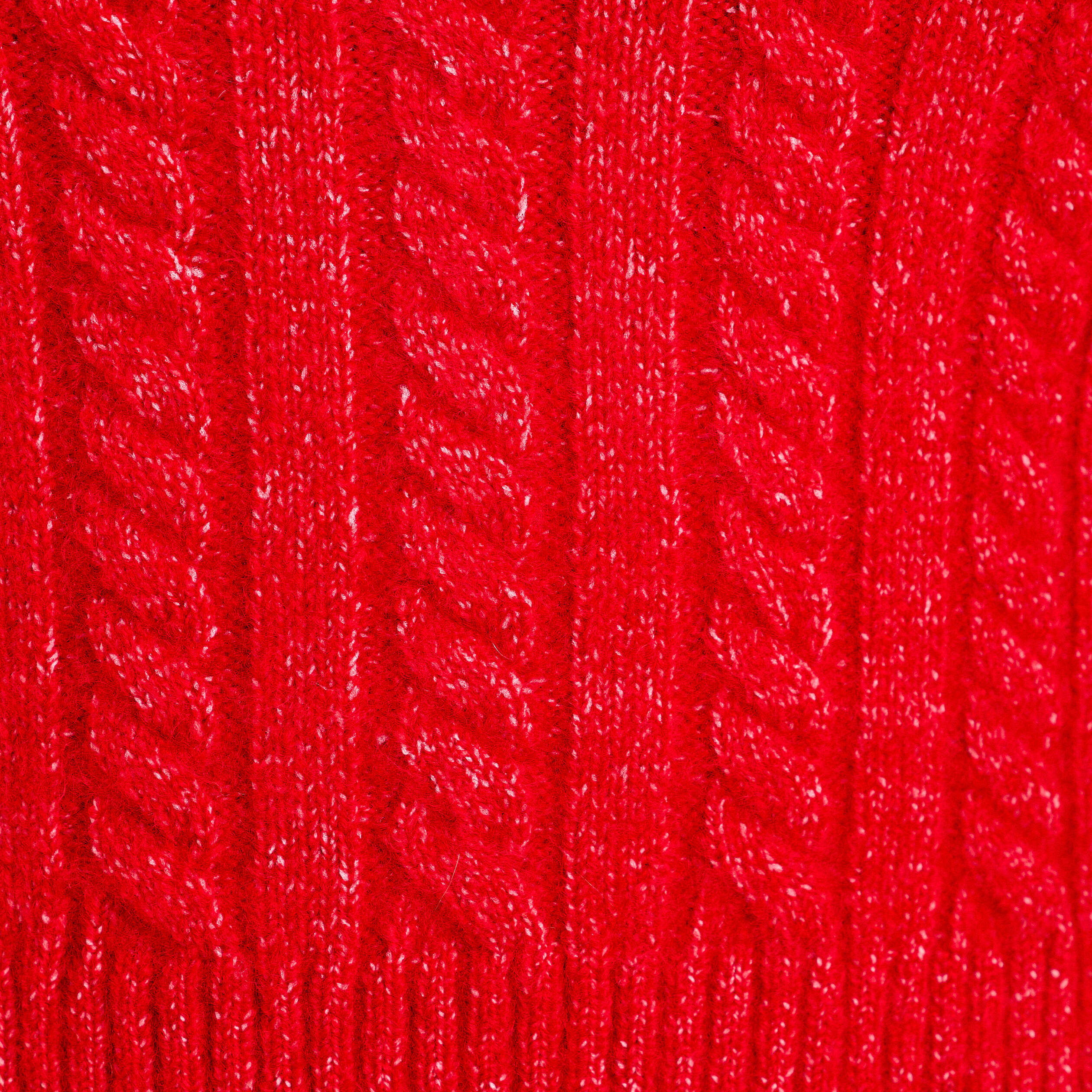 Pull ajust&eacute; col rond manches longues rouge femme