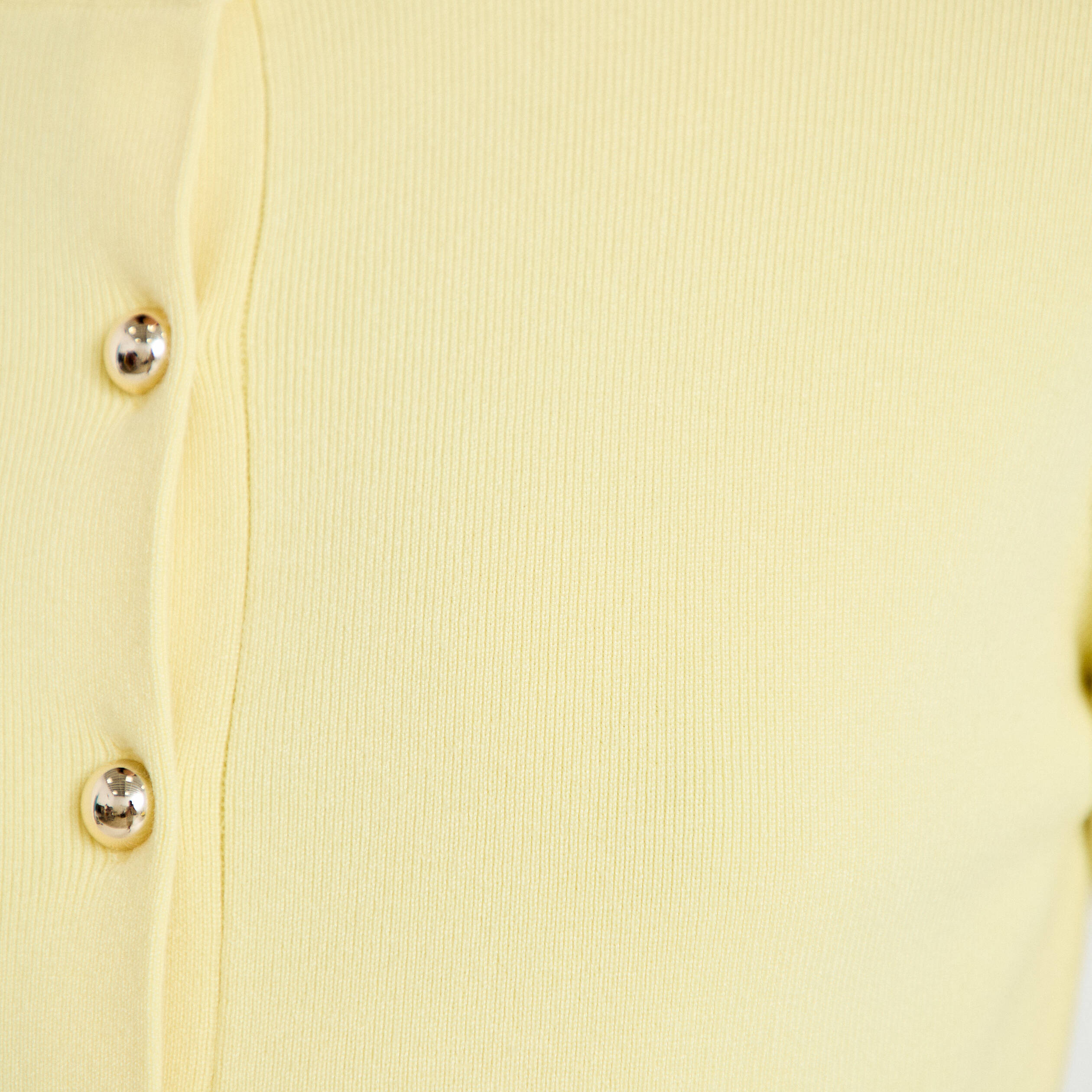 Gilet ajust&eacute; cropped col rond jaune clair femme