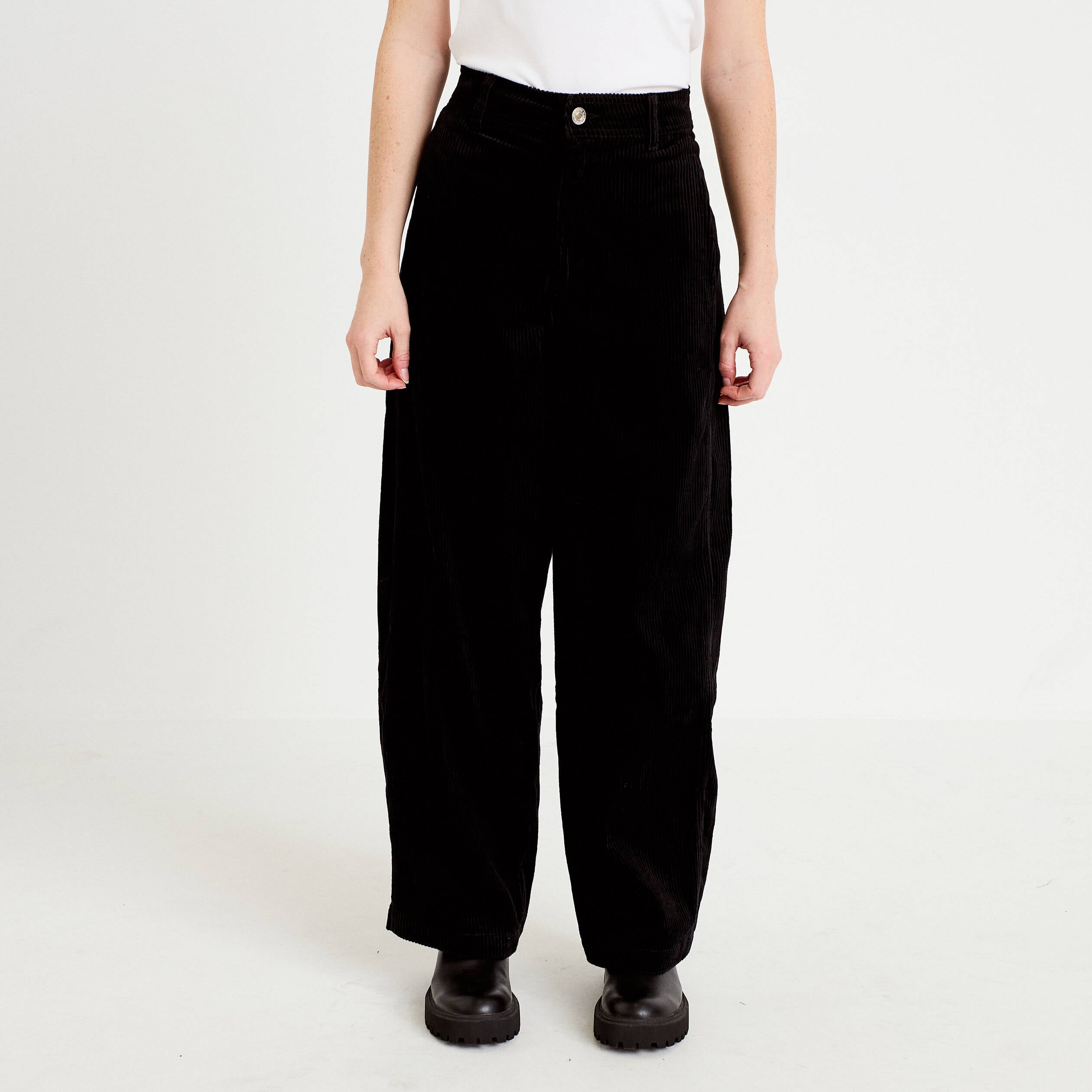 Pantalon chino en velours noir femme