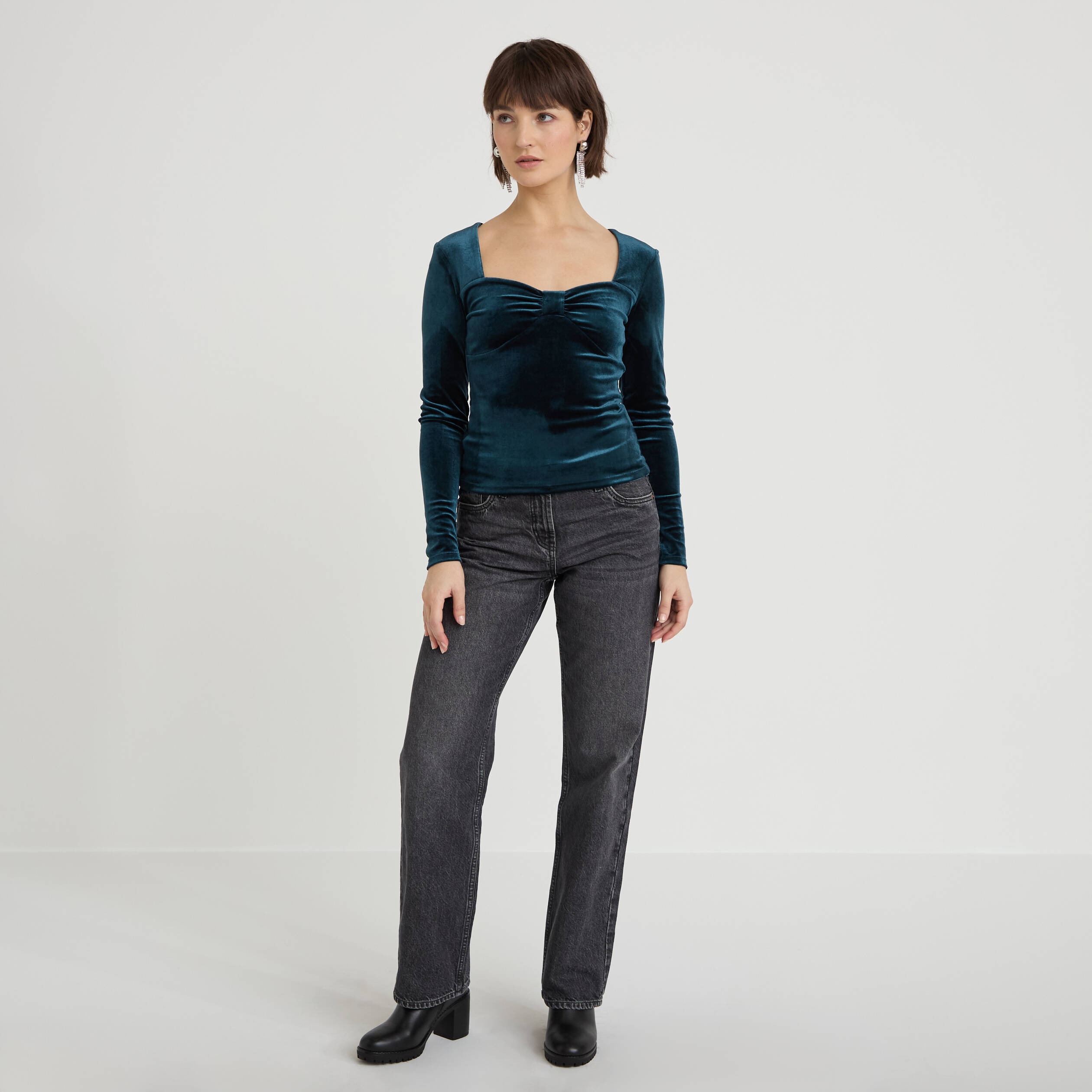 Top ajust&eacute; velours bleu canard femme