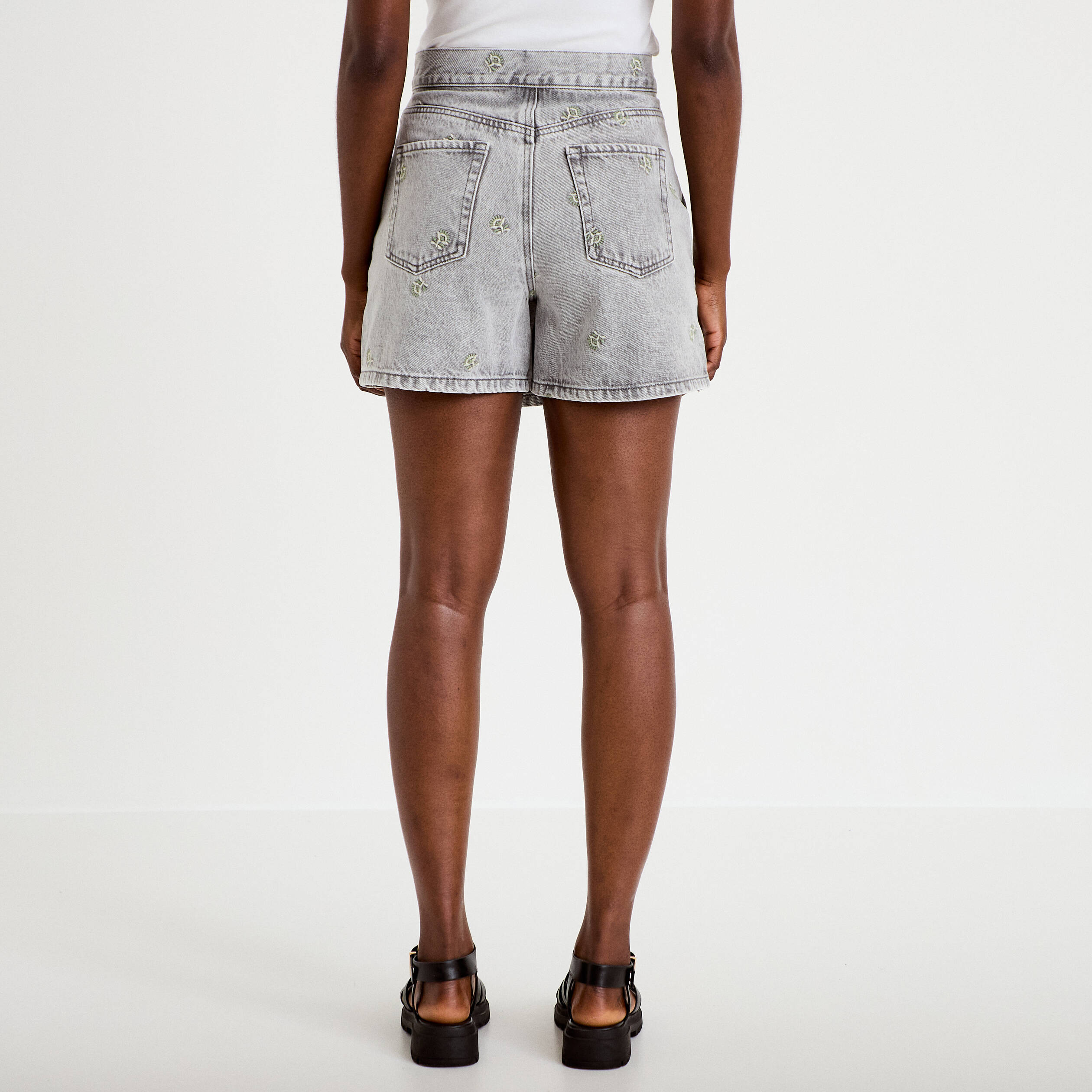 Jupe-short trap&egrave;ze courte taille haute denim gris femme