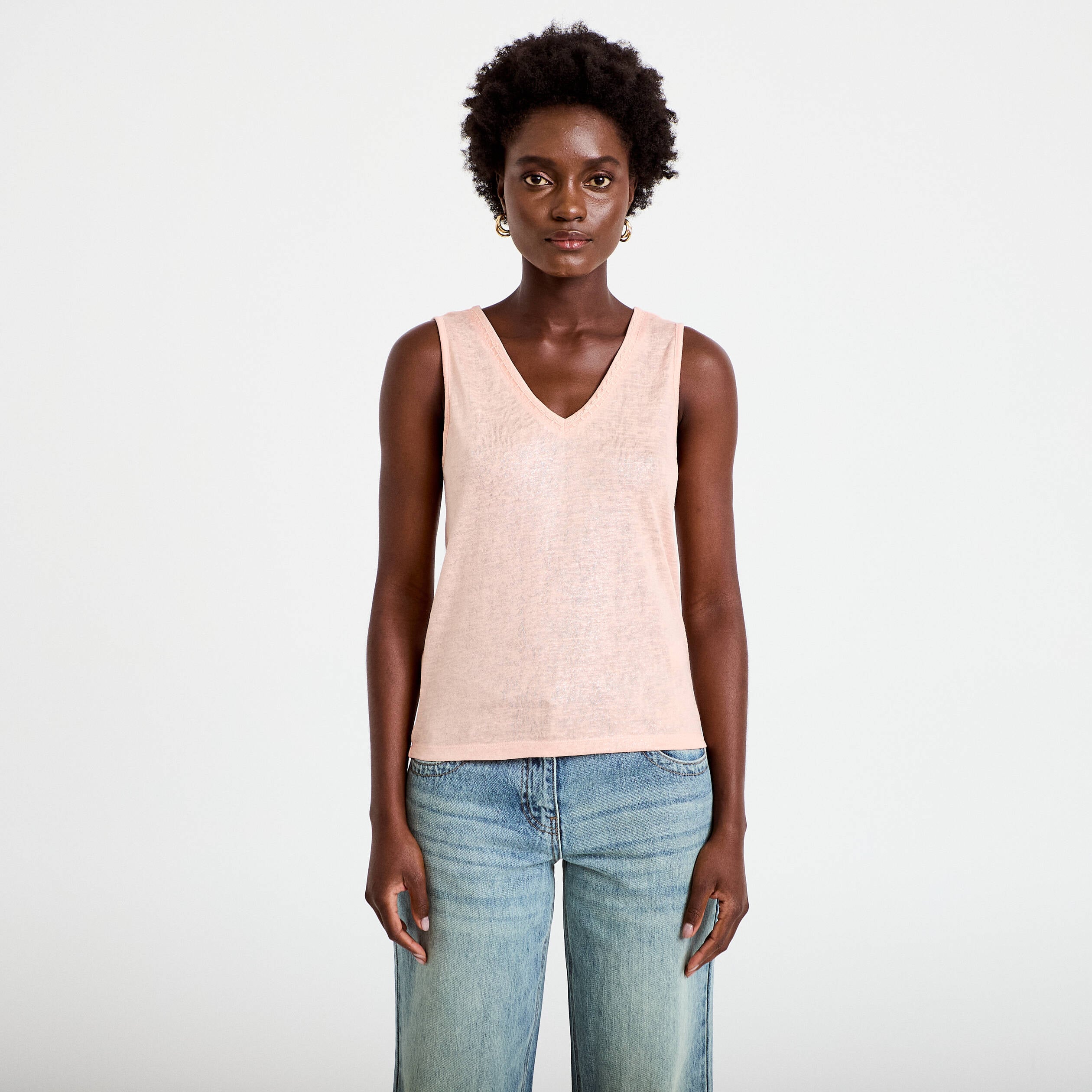 D&eacute;bardeur col v rose saumon femme