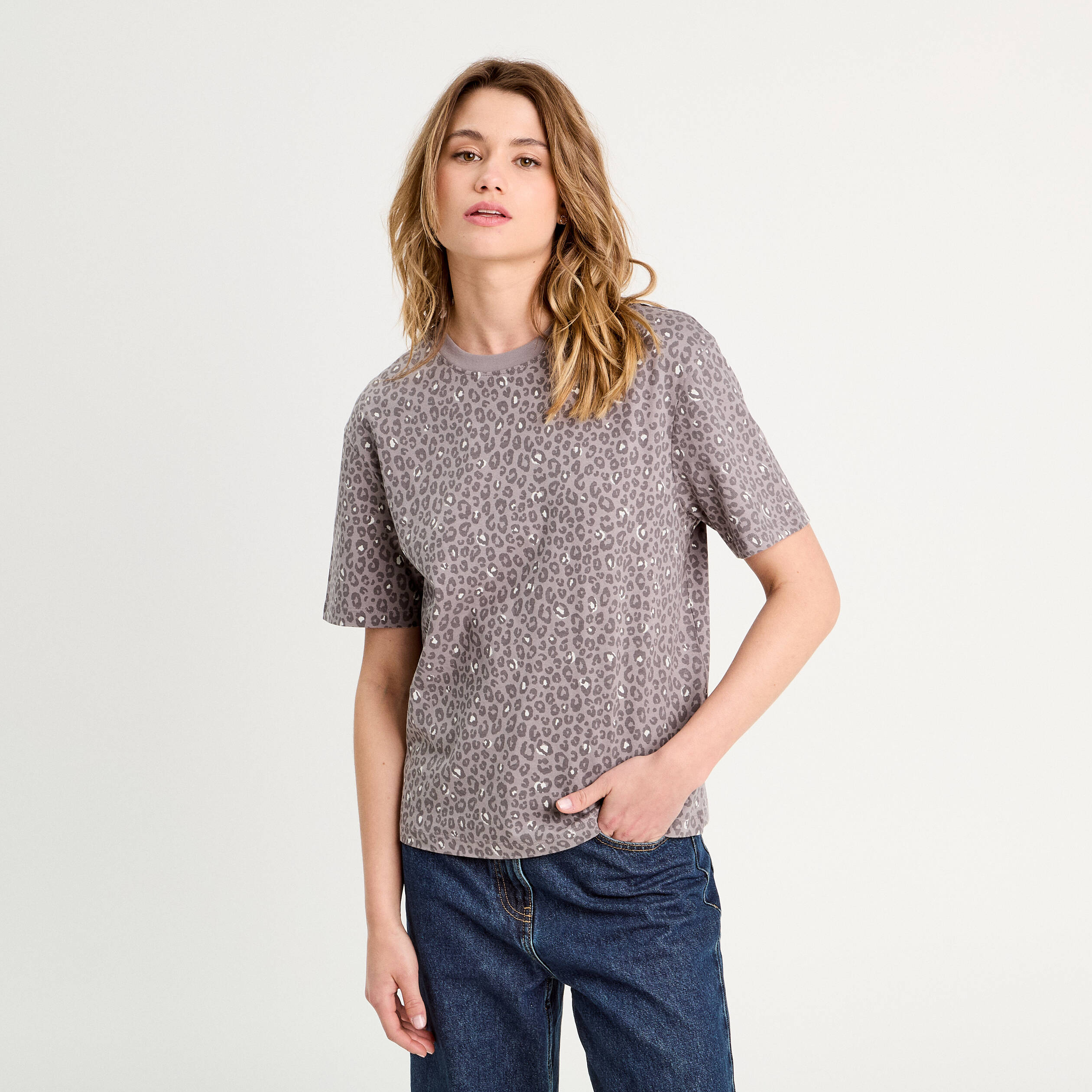 T-shirt manches courtes gris fonc&eacute; femme