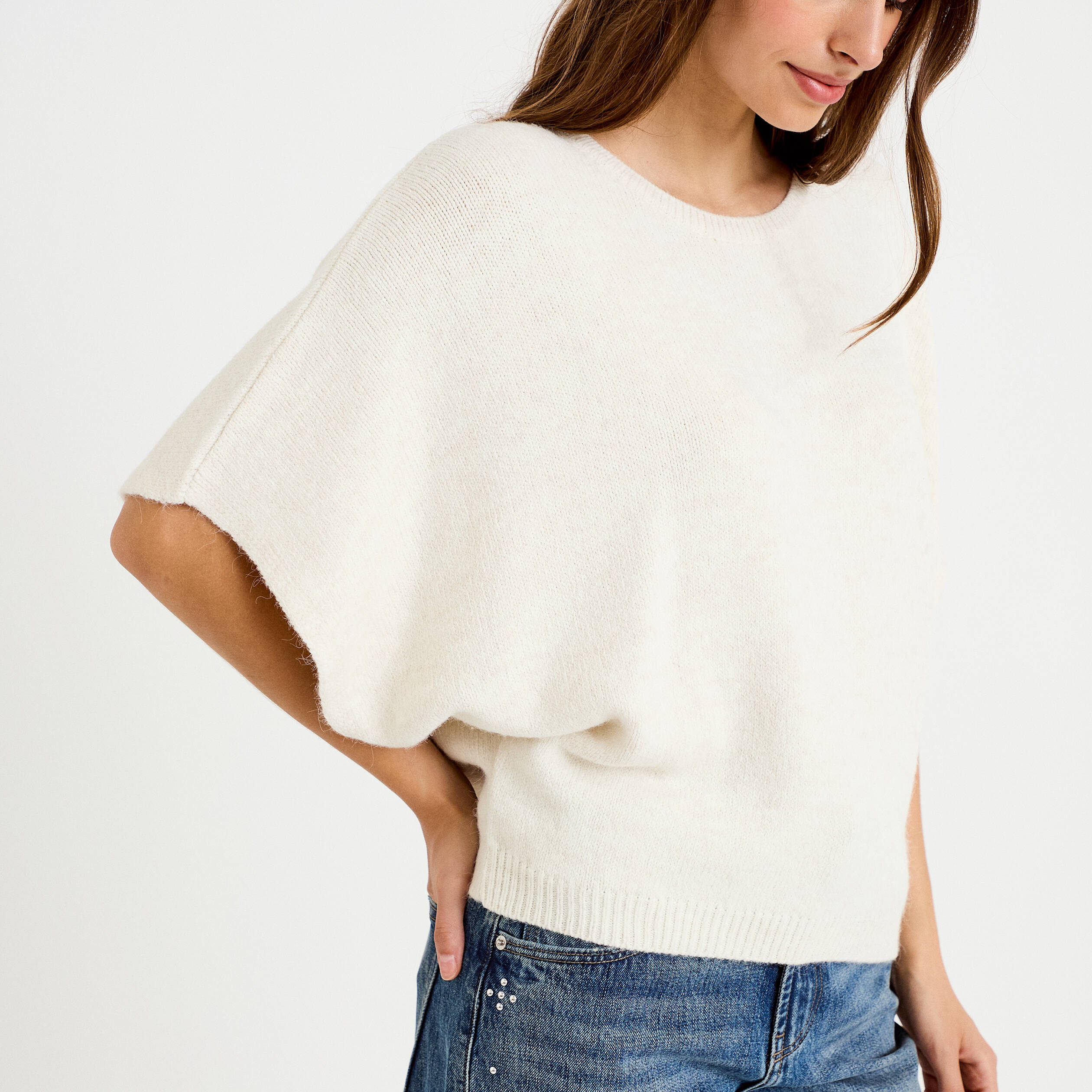 Pull oversize col rond manches courtes ecru femme