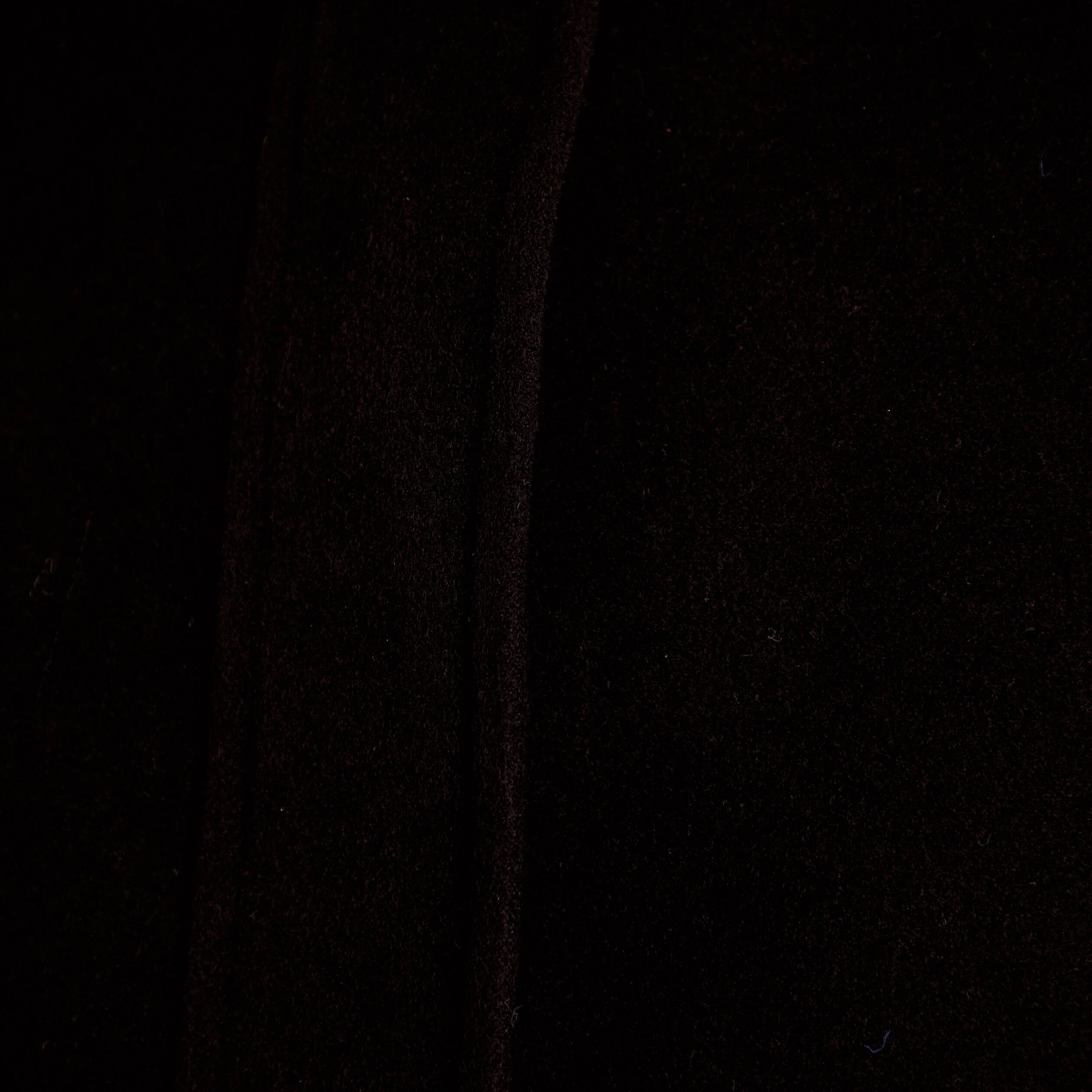Manteau mi-long &agrave; capuche noir femme