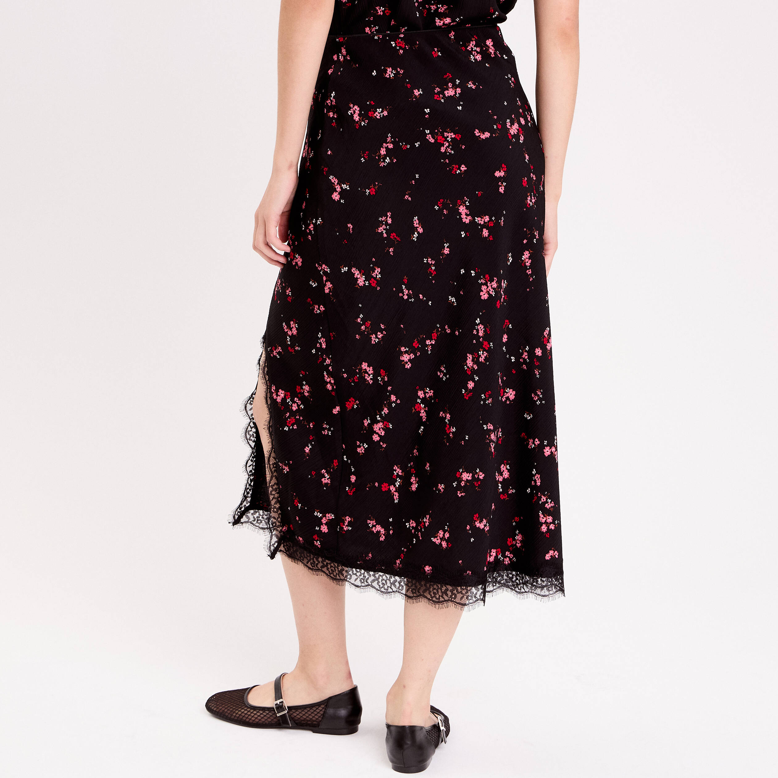 Jupe &eacute;vas&eacute;e 3/4 d&eacute;tail dentelle noir femme