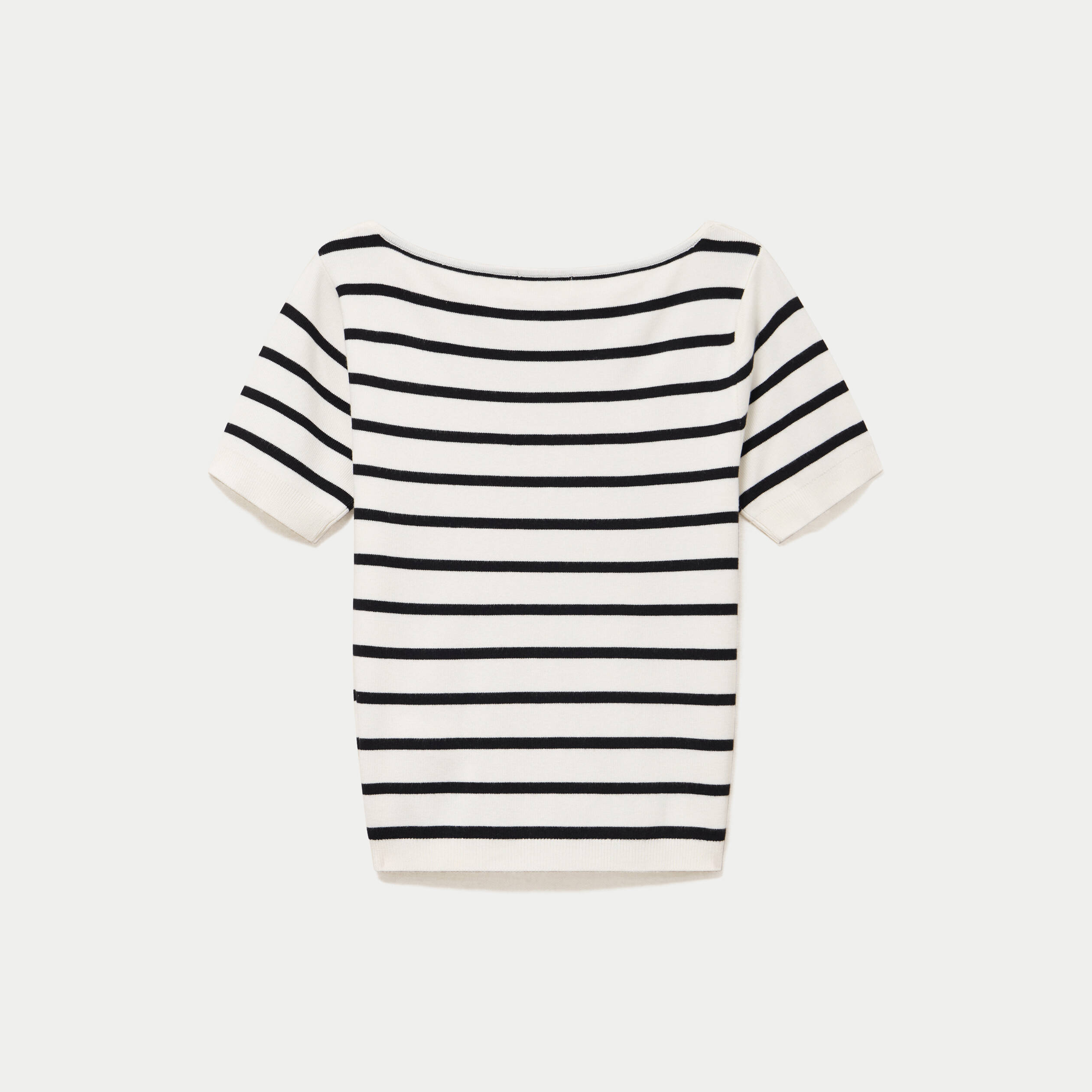 Pull ajust&eacute; court col bateau blanc femme