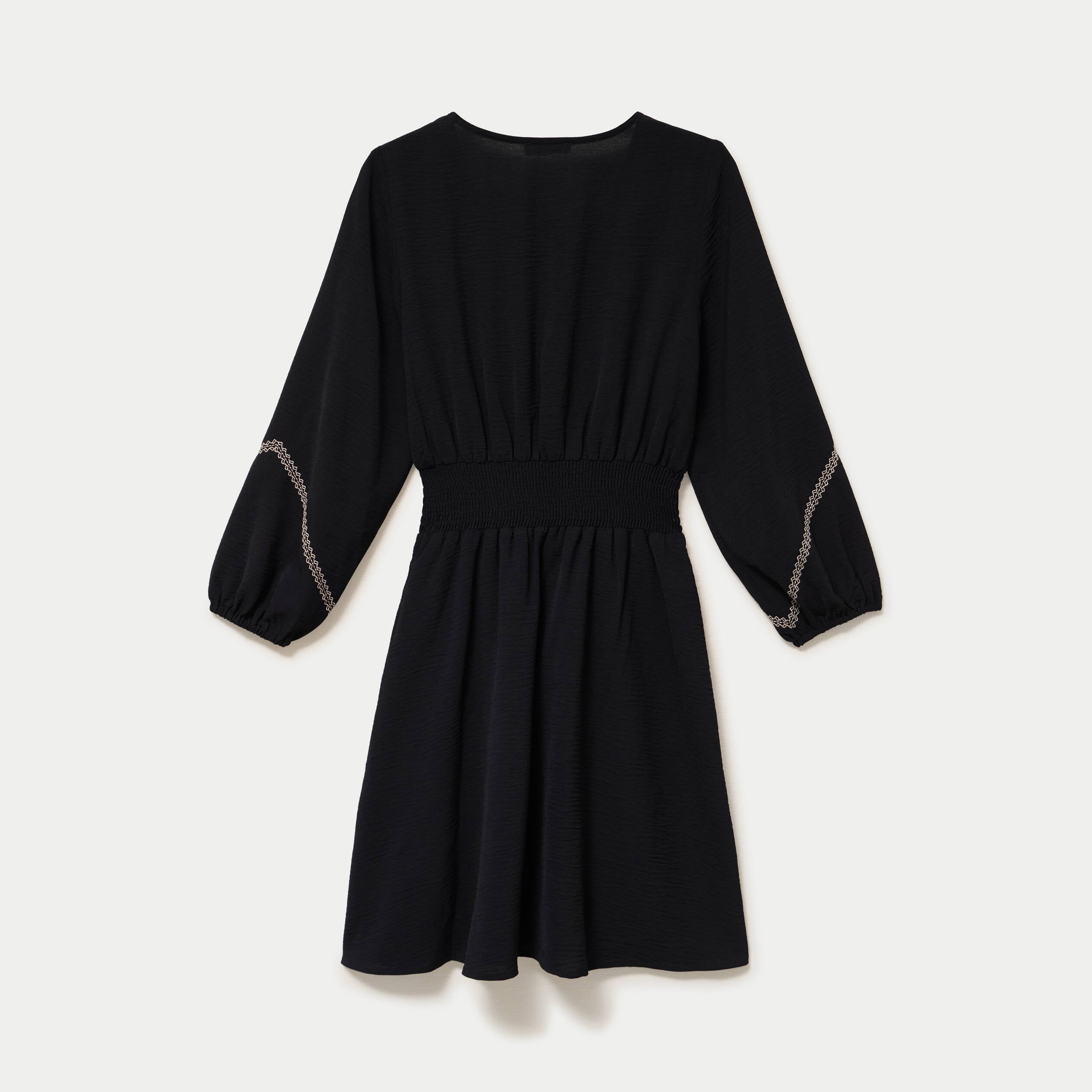 Robe courte &eacute;vas&eacute;e col v manches 3/4 noir femme