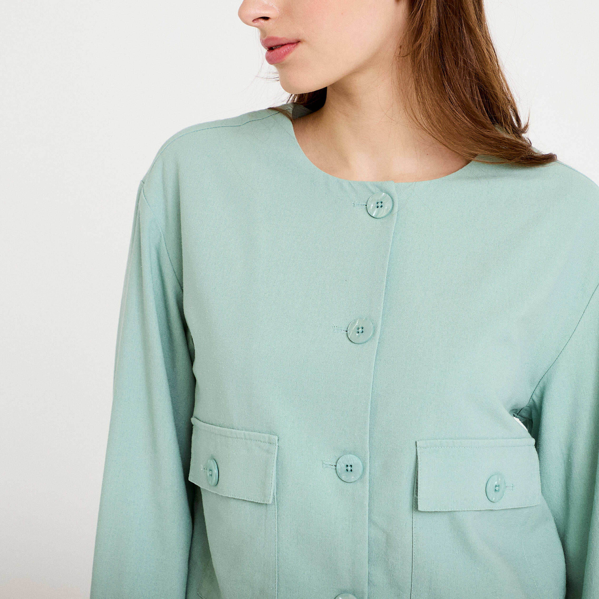 Veste coupe droite courte vert pastel femme