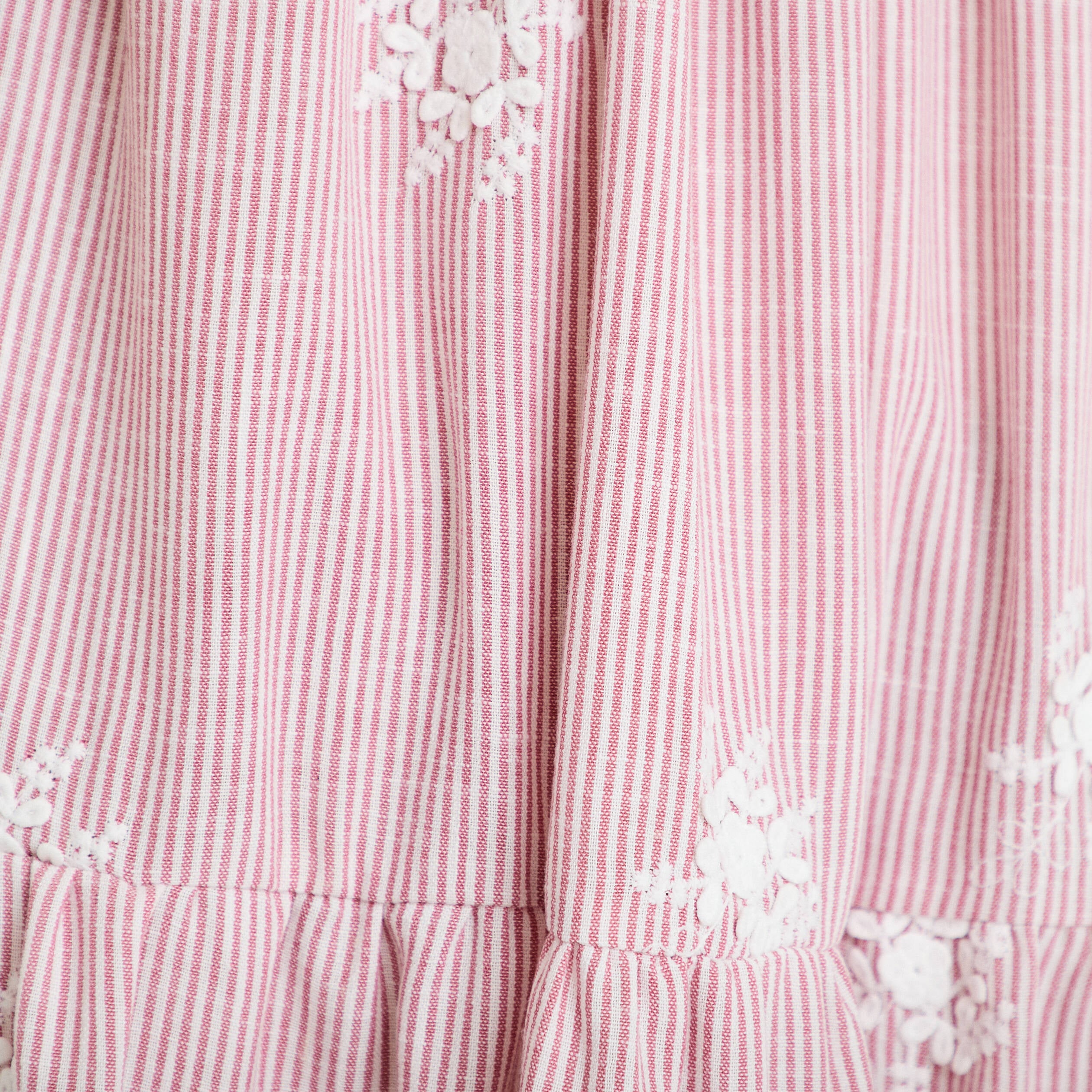Robe longue &eacute;vas&eacute;e &agrave; fines bretelles rouge femme