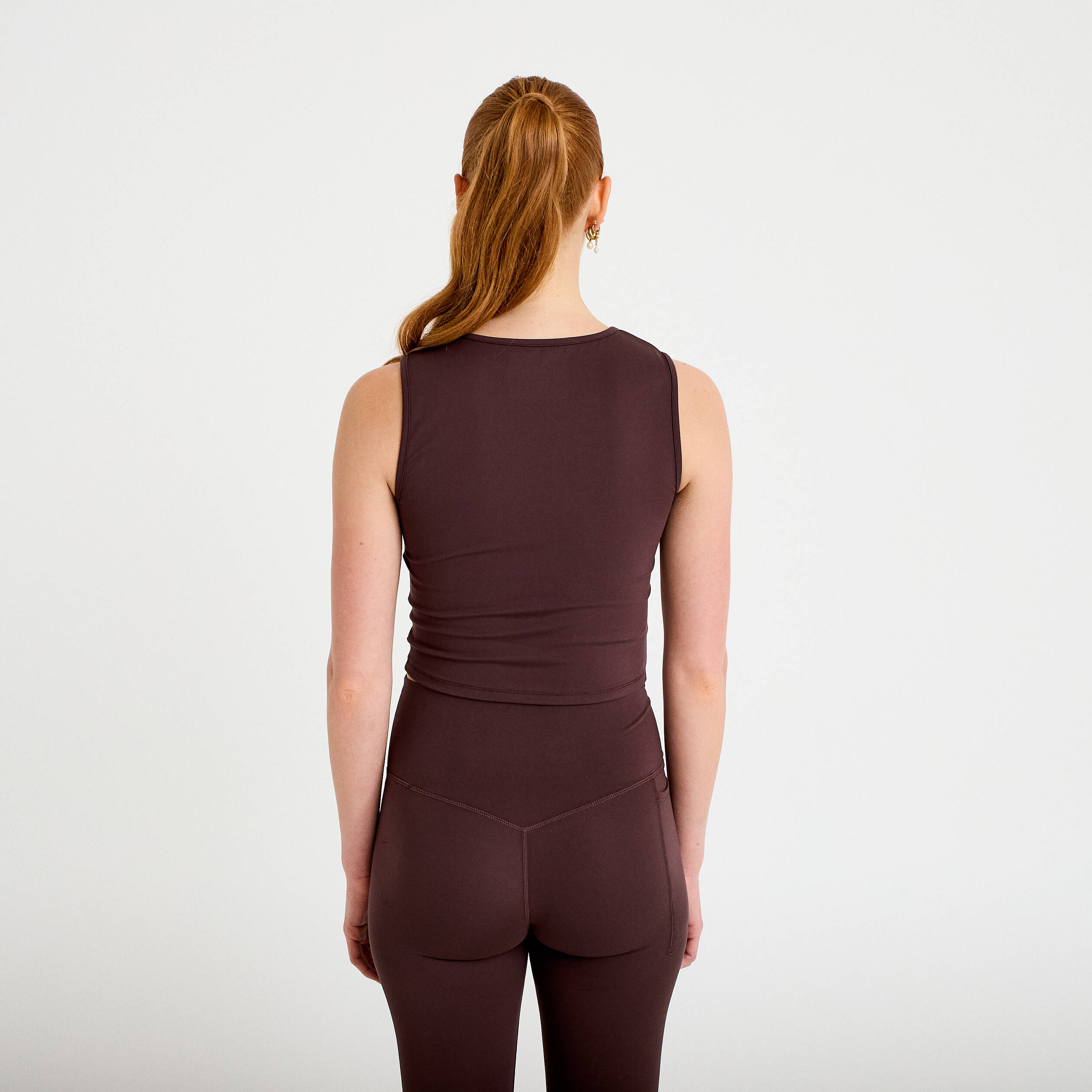 D&eacute;bardeur col rond activewear marron fonc&eacute; femme