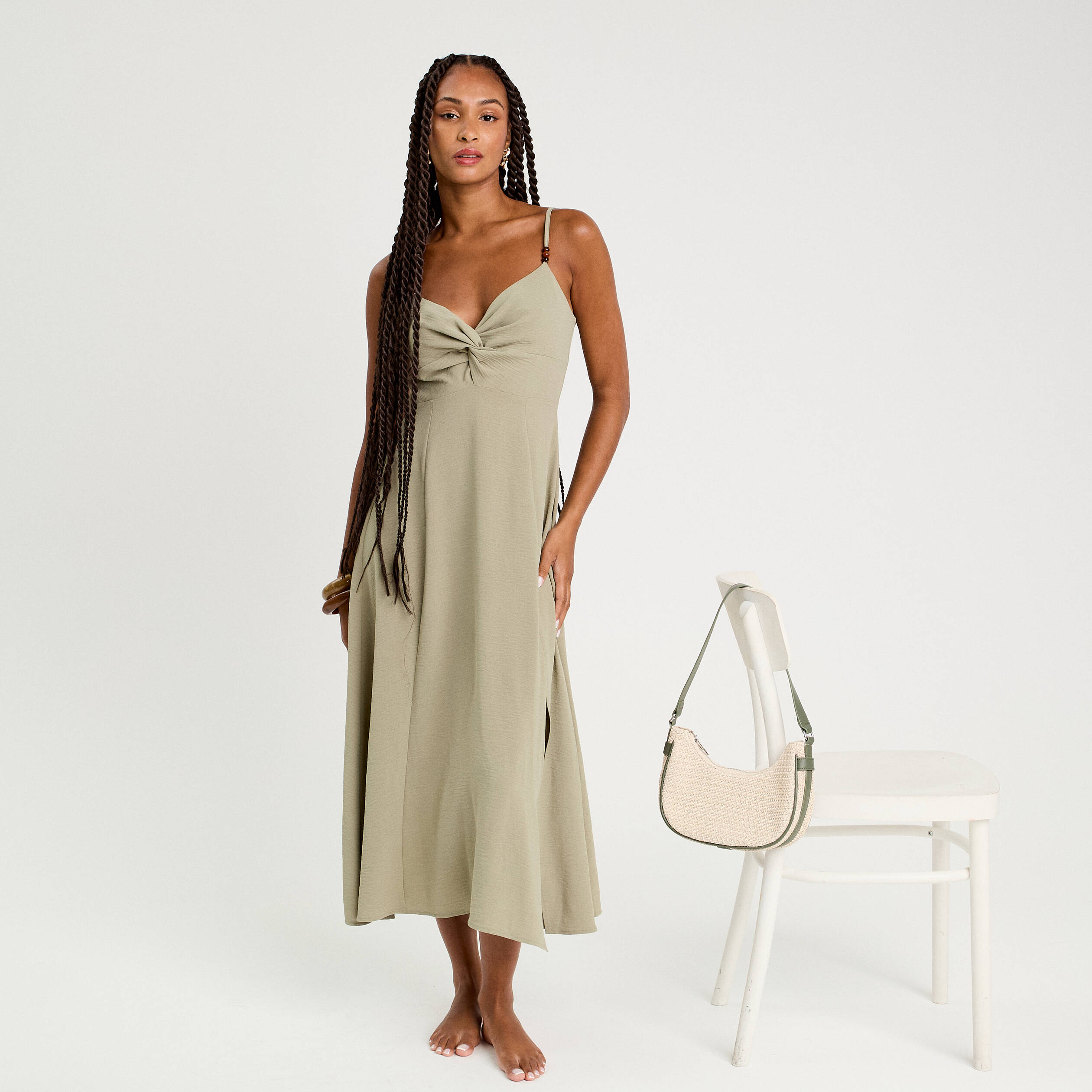 Robe longue &eacute;vas&eacute;e fendue vert kaki femme