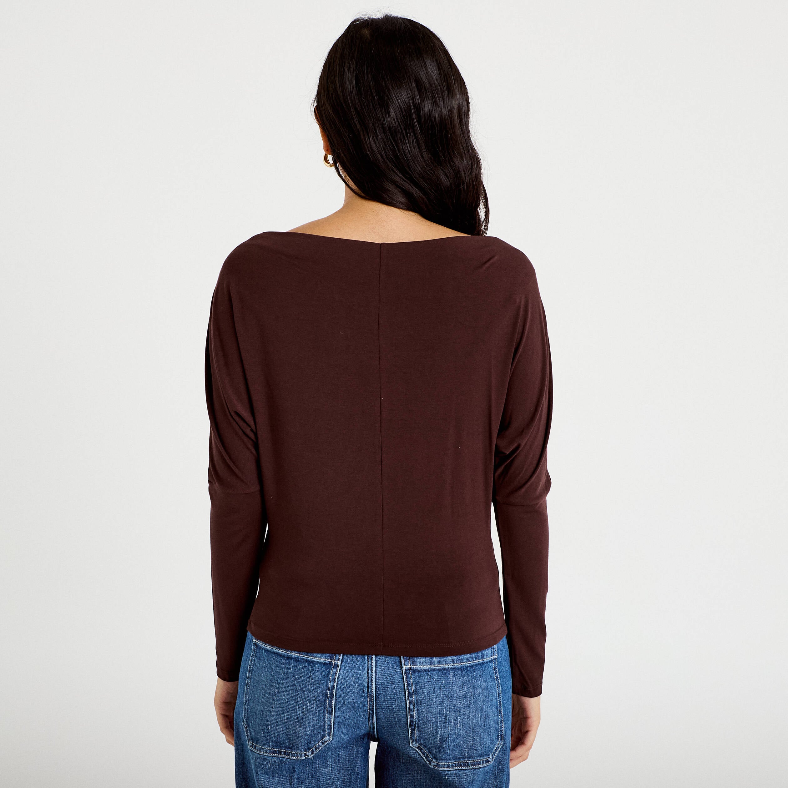 T-shirt col bateau manches longues marron fonc&eacute; femme