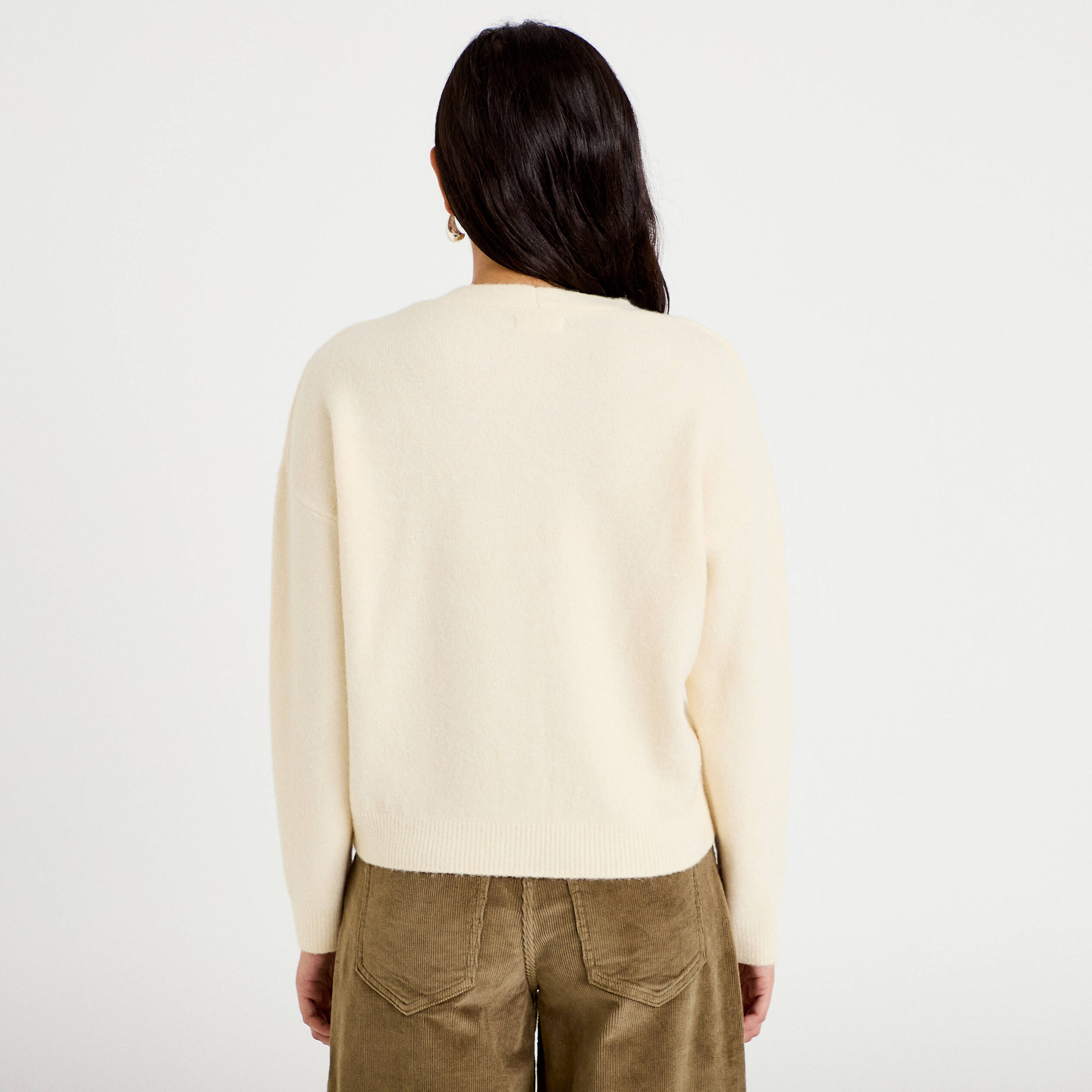 Gilet manches longues fleurs brod&eacute;es sable femme