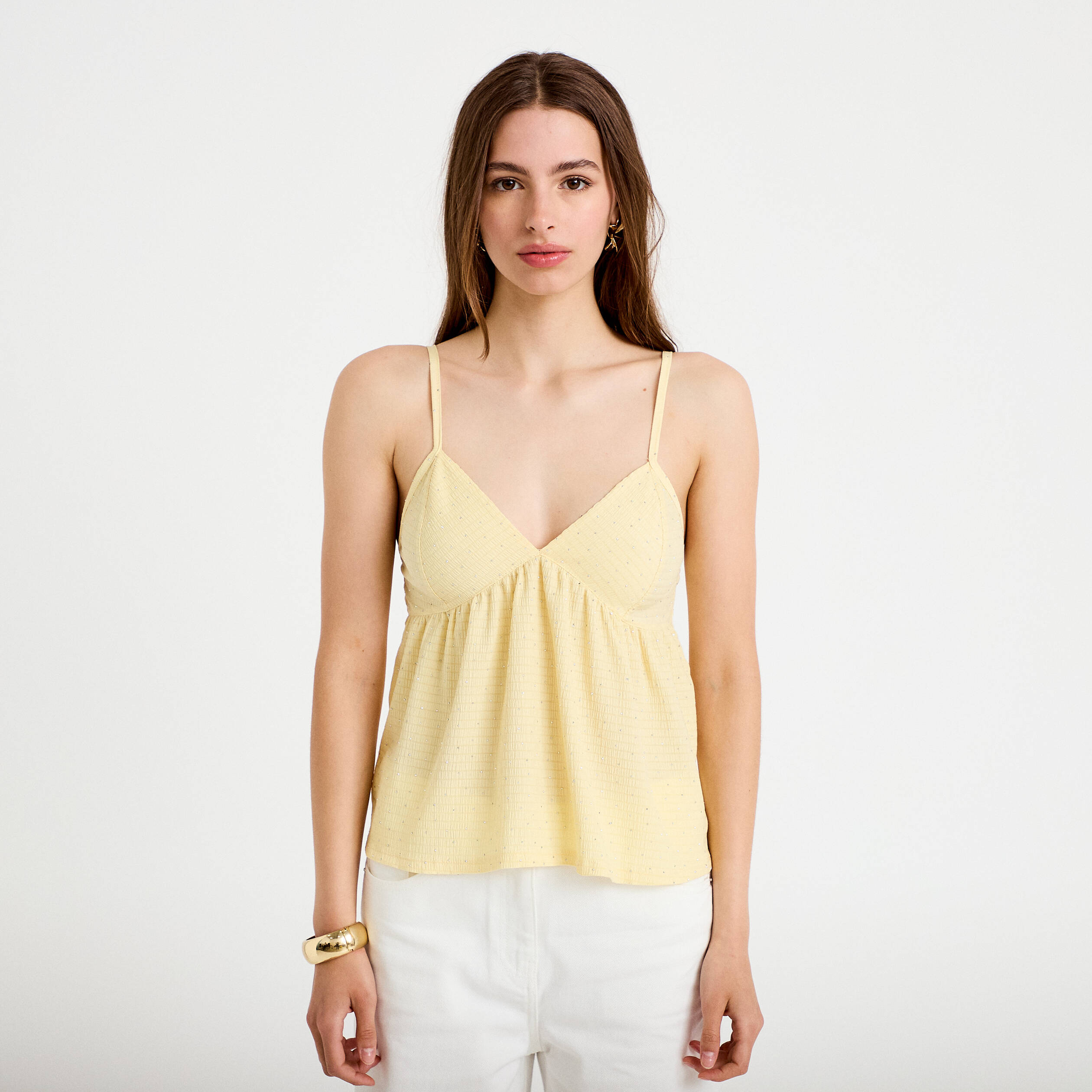 Top fines bretelles avec studs jaune pastel femme