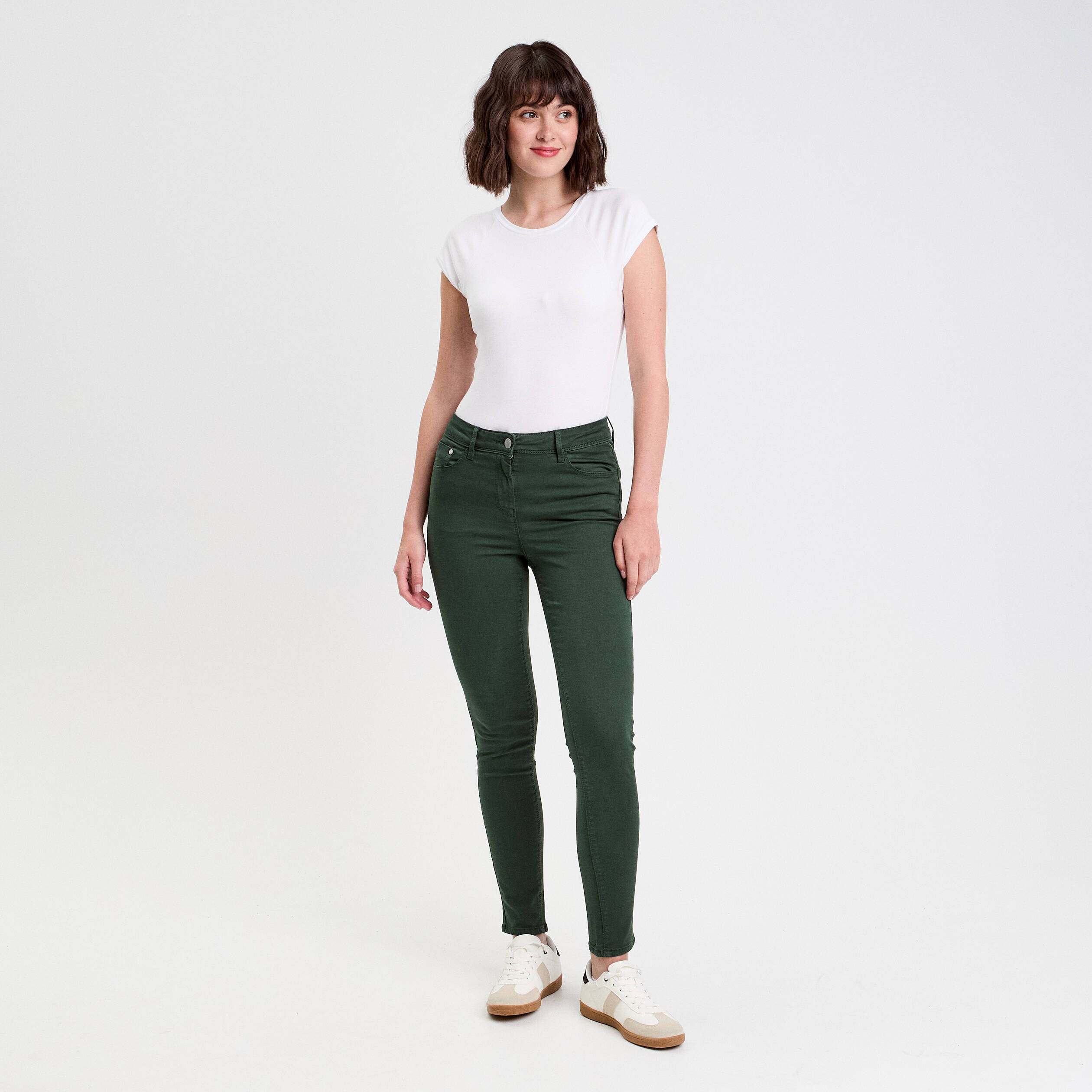 Jeans slim 5 poches vert fonc&eacute; femme