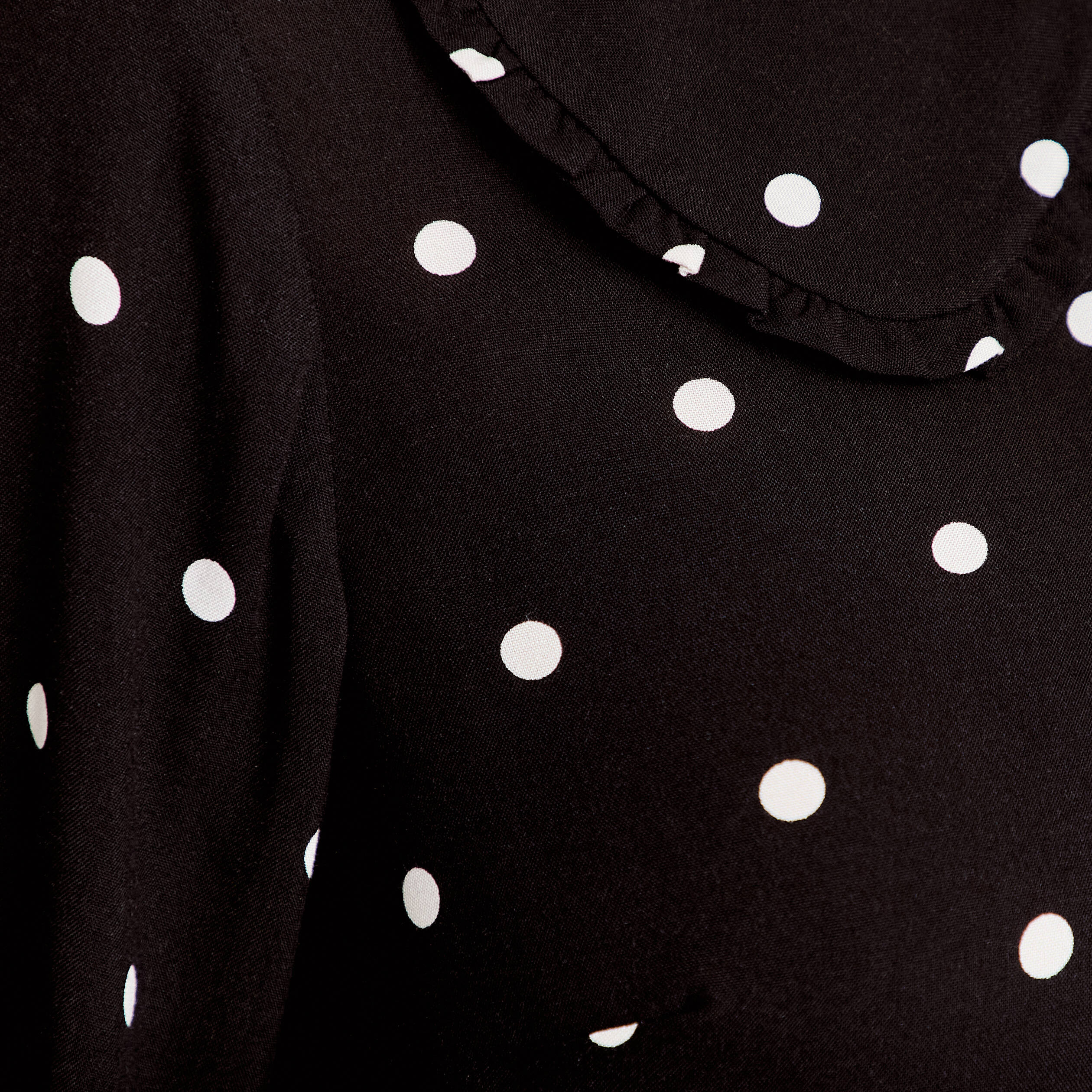 Chemise grand col noir femme
