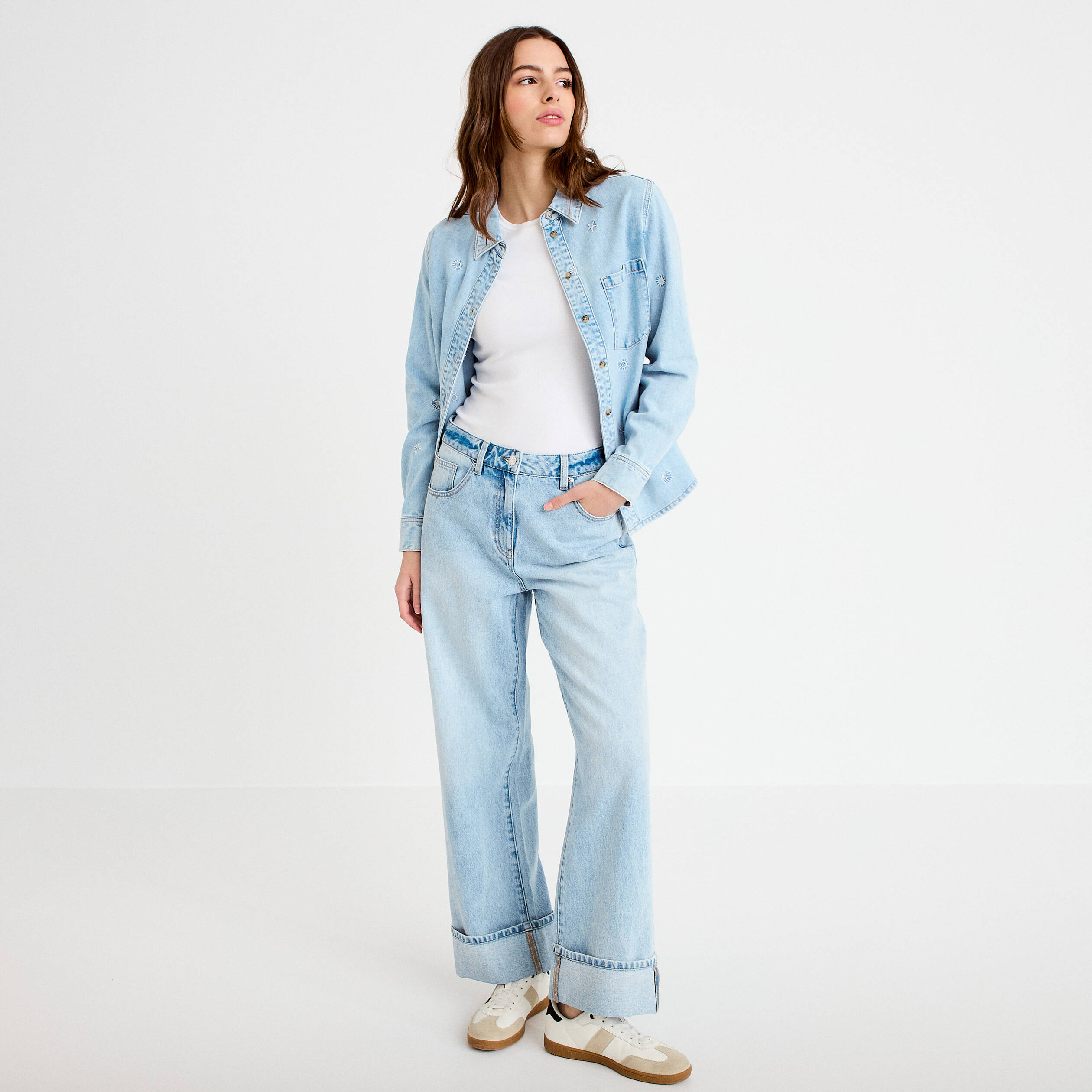 Jeans droit &agrave; revers denim triple stone femme
