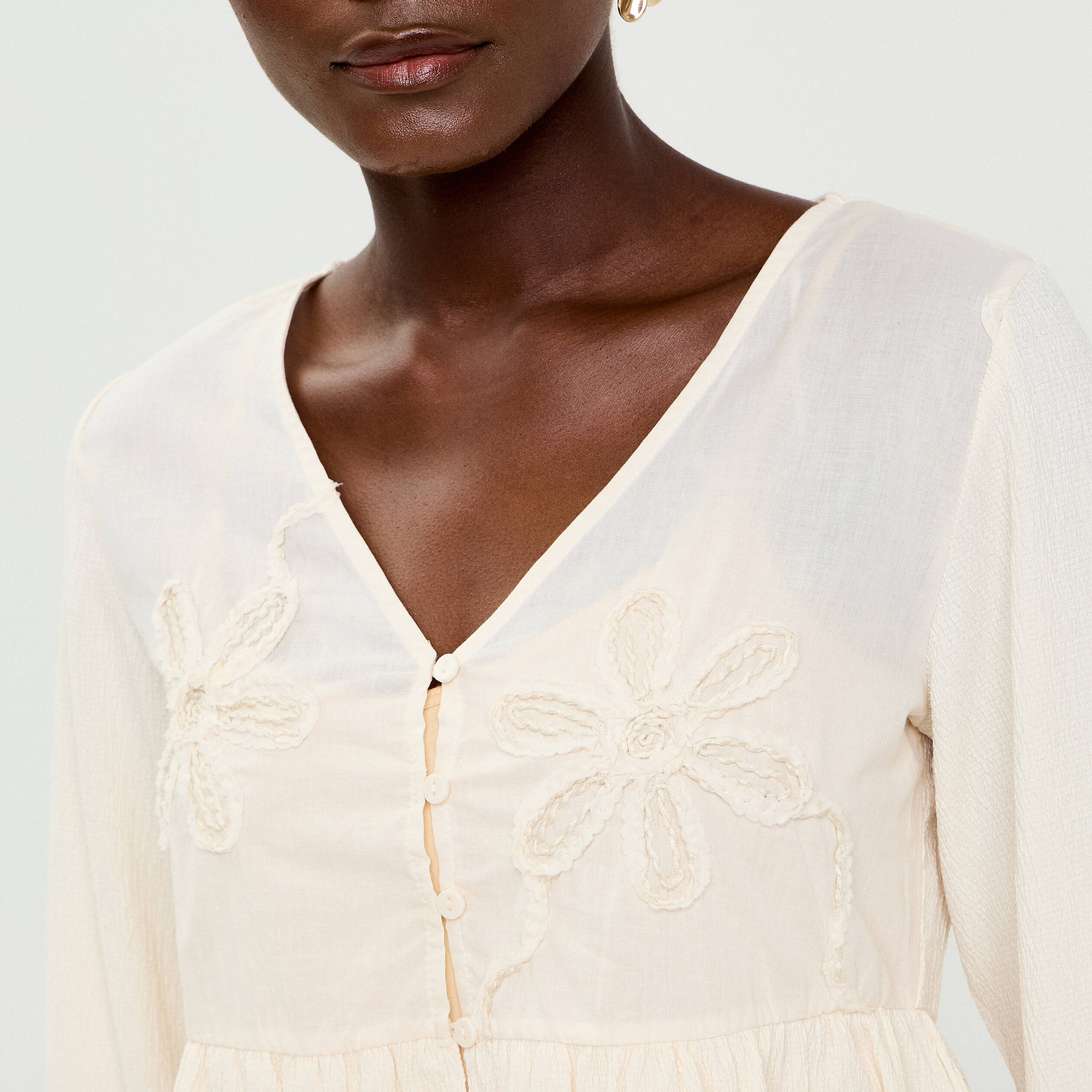 Blouse brod&eacute;e ecru femme