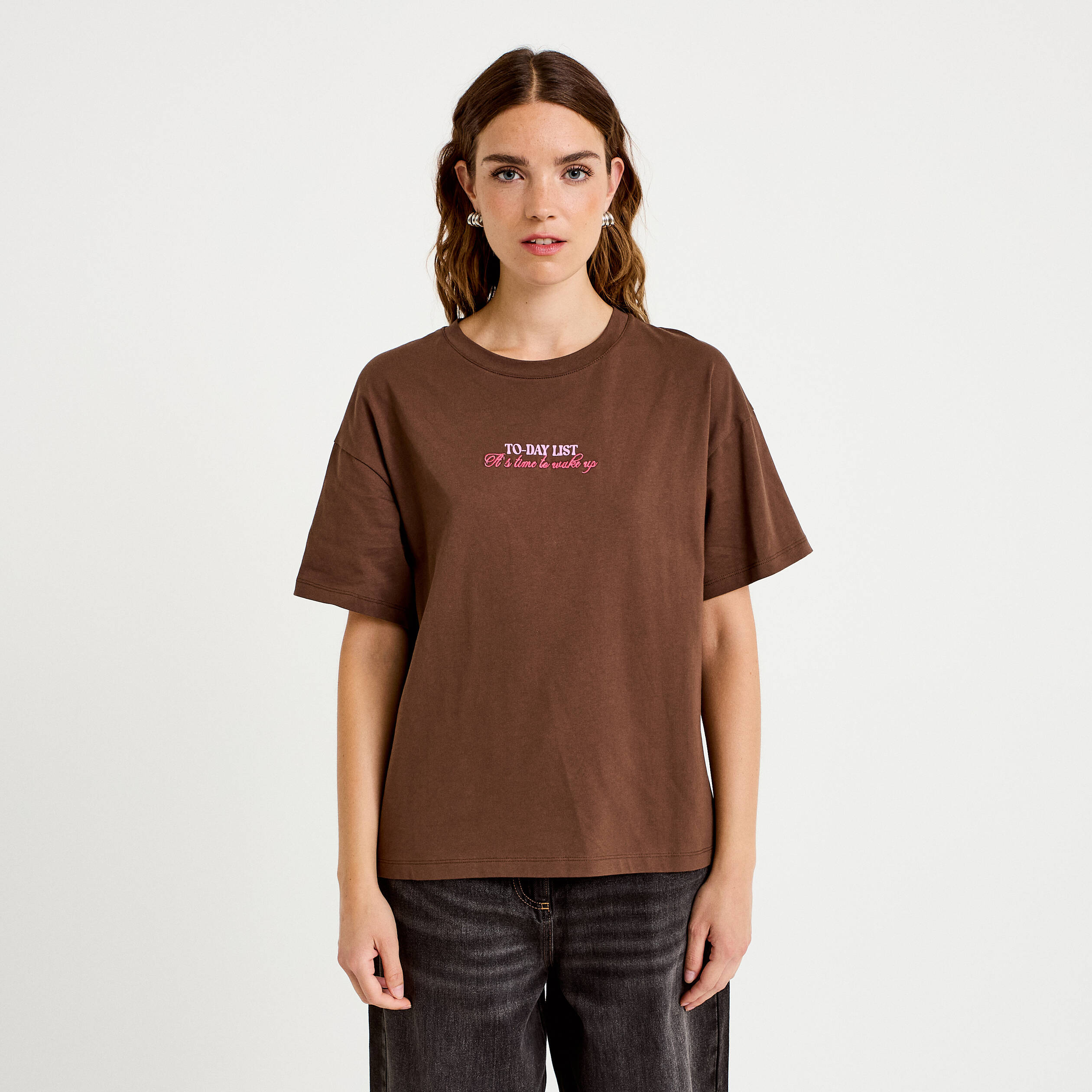 T-shirt oversize manches courtes marron fonc&eacute; femme