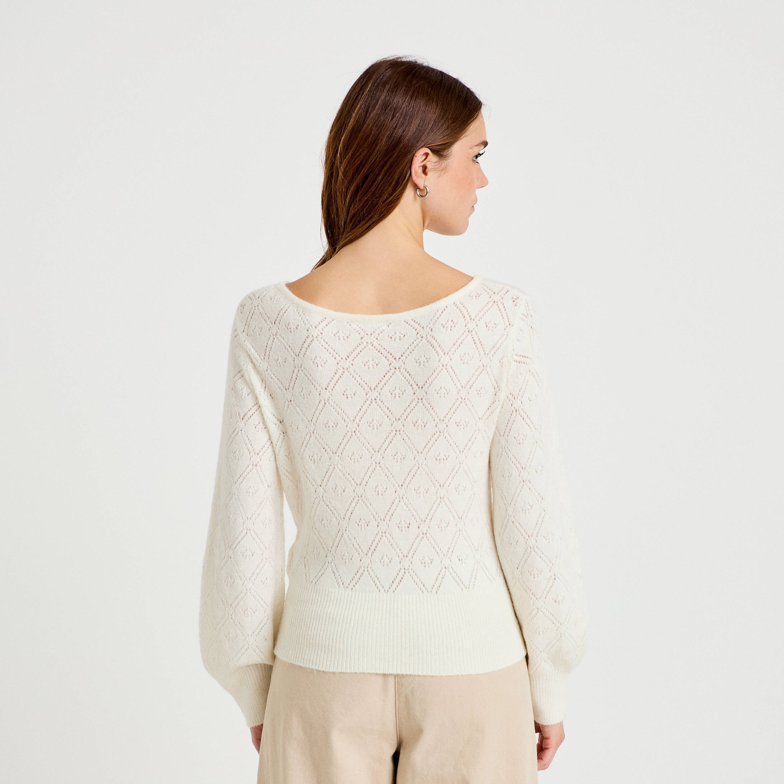 Pull ajour&eacute; col bateau manches longues ecru femme