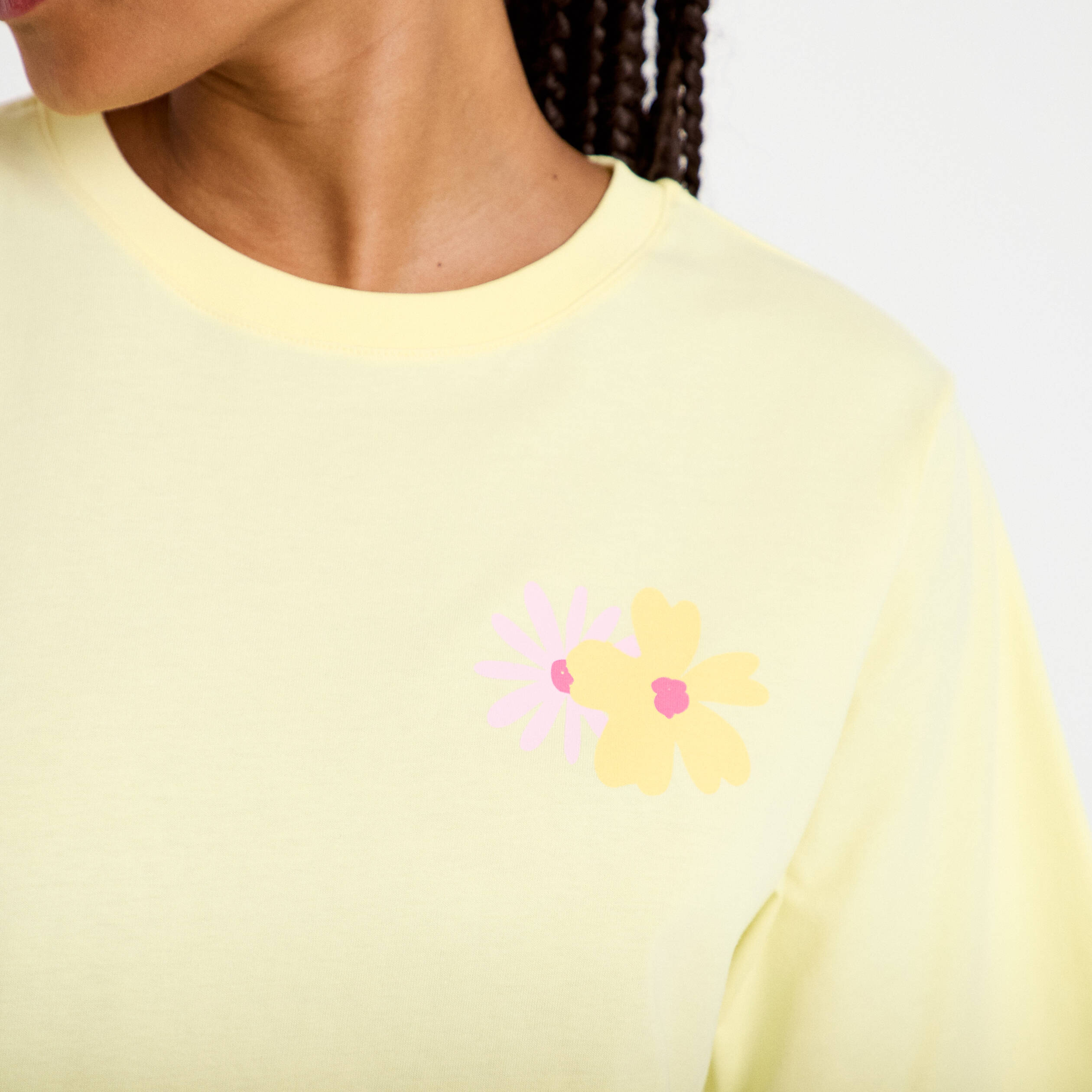 T-shirt col rond manches courtes jaune clair femme