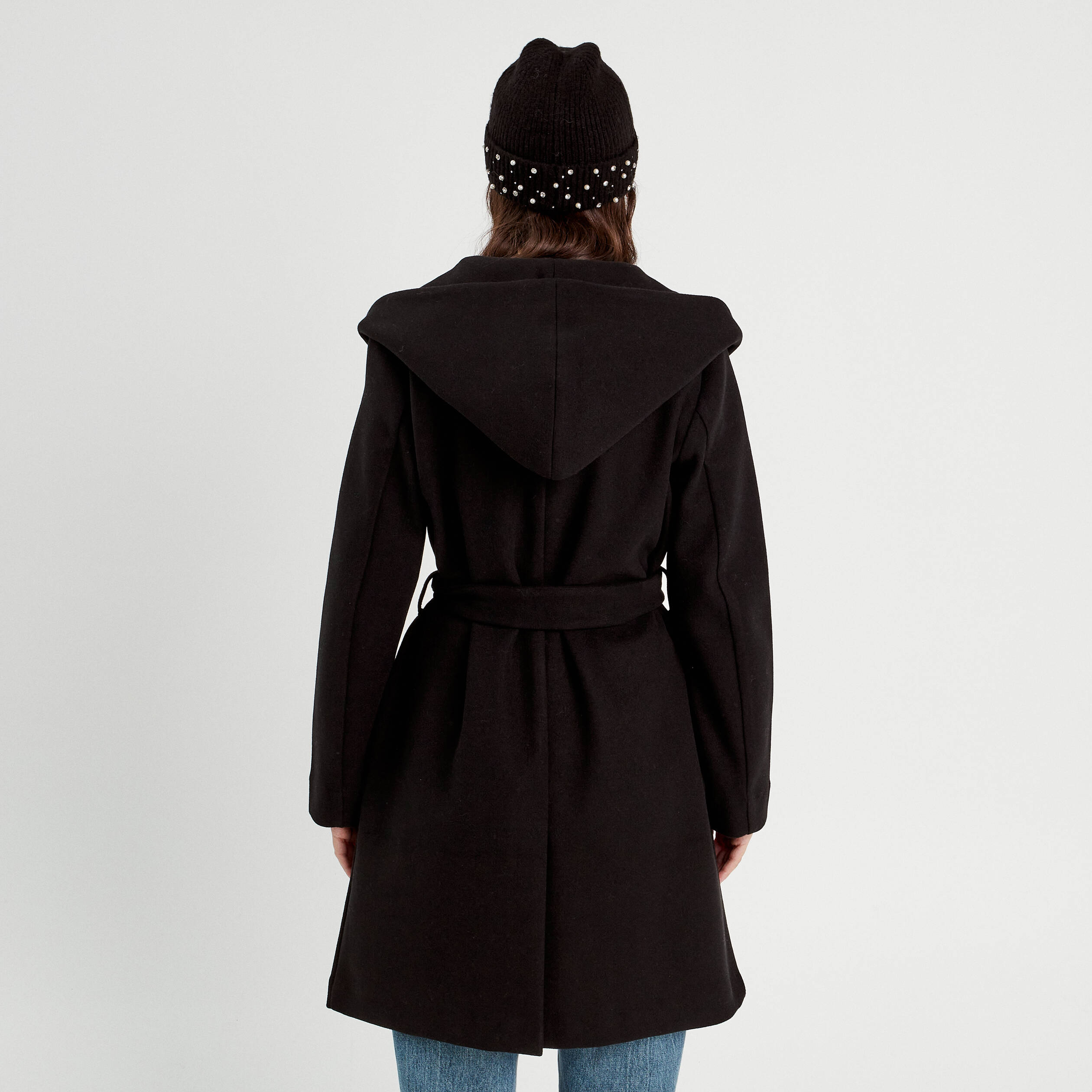Manteau ceintur&eacute; &agrave; capuche noir femme