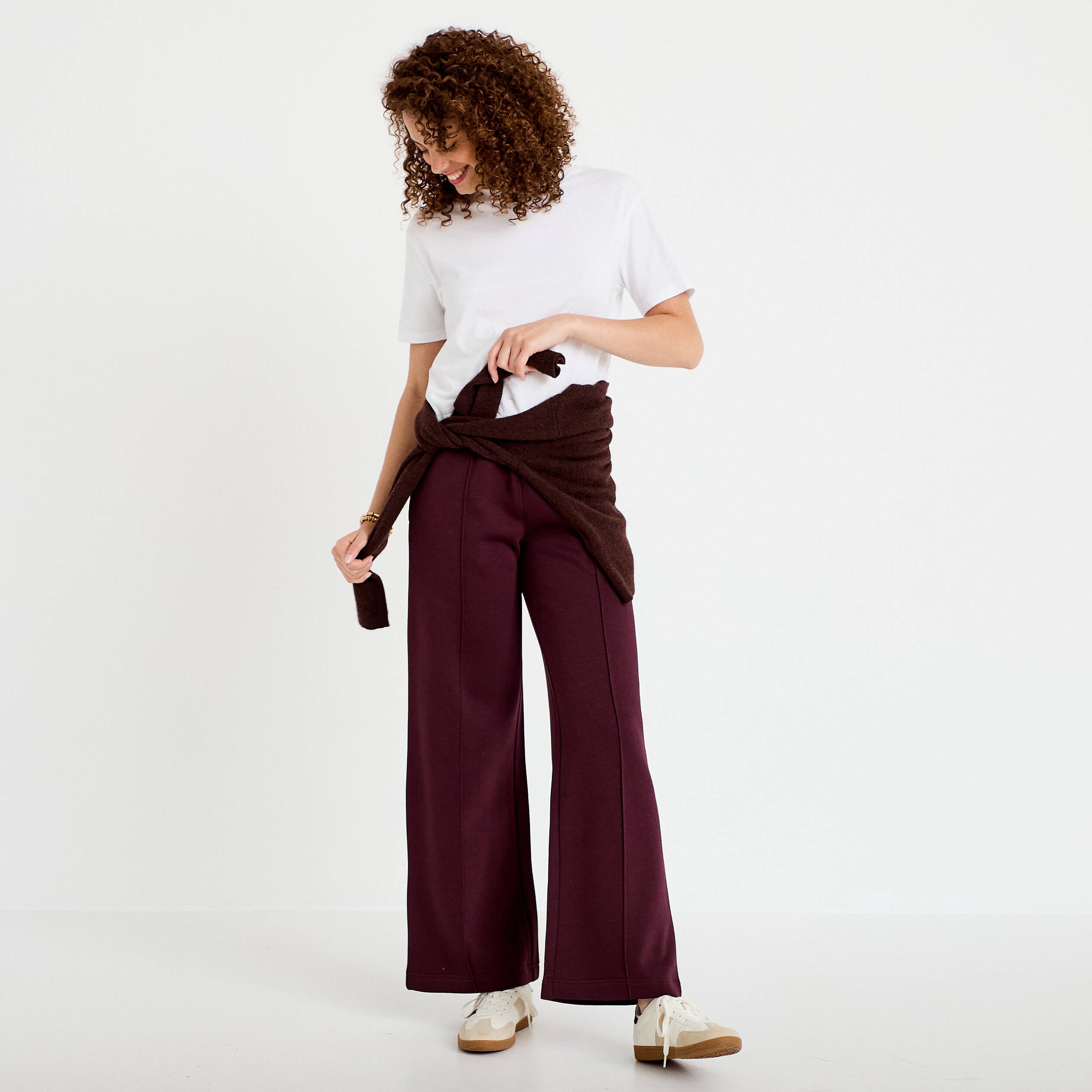 Pantalon large style jogging prune femme