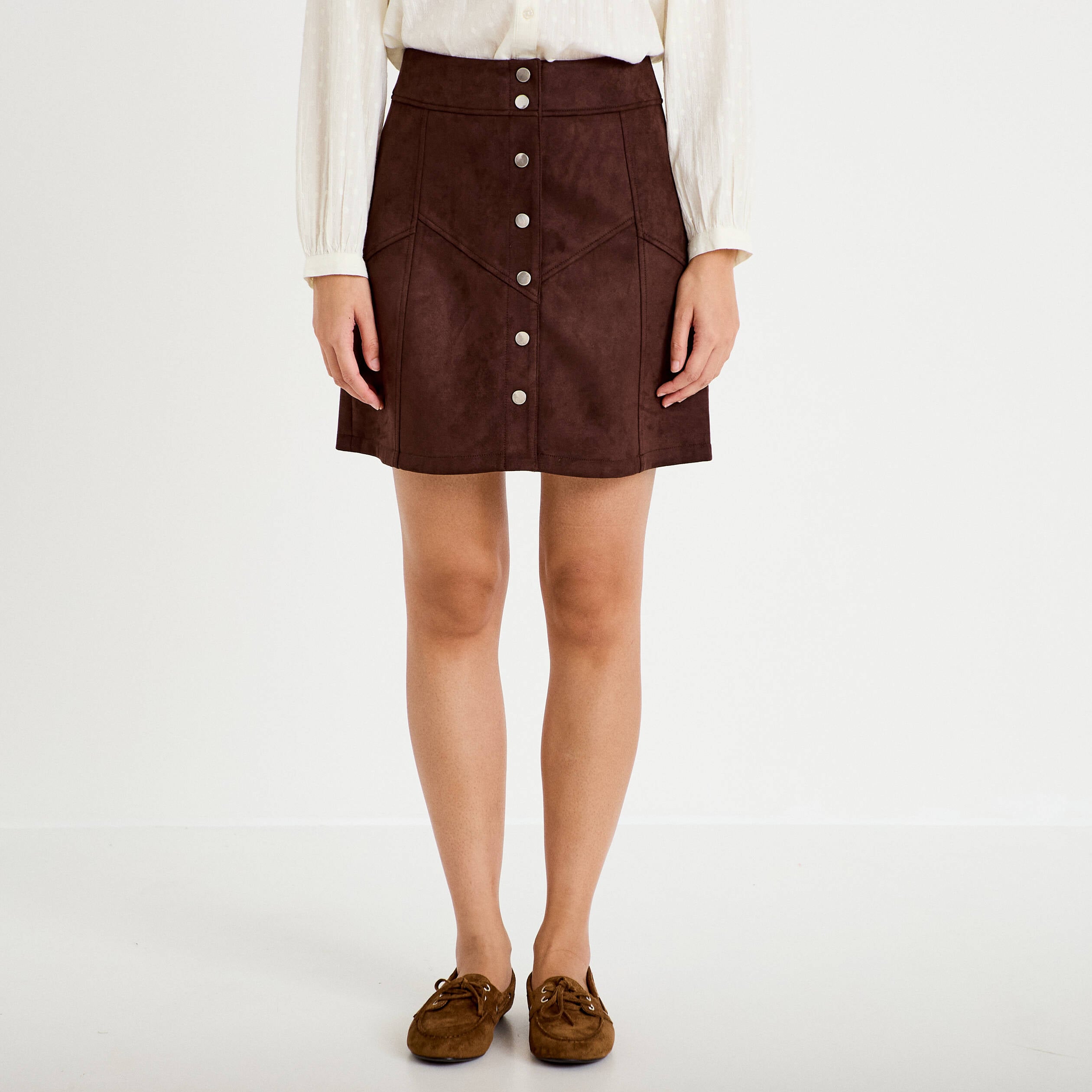Jupe trap&egrave;ze courte aspect daim marron fonc&eacute; femme