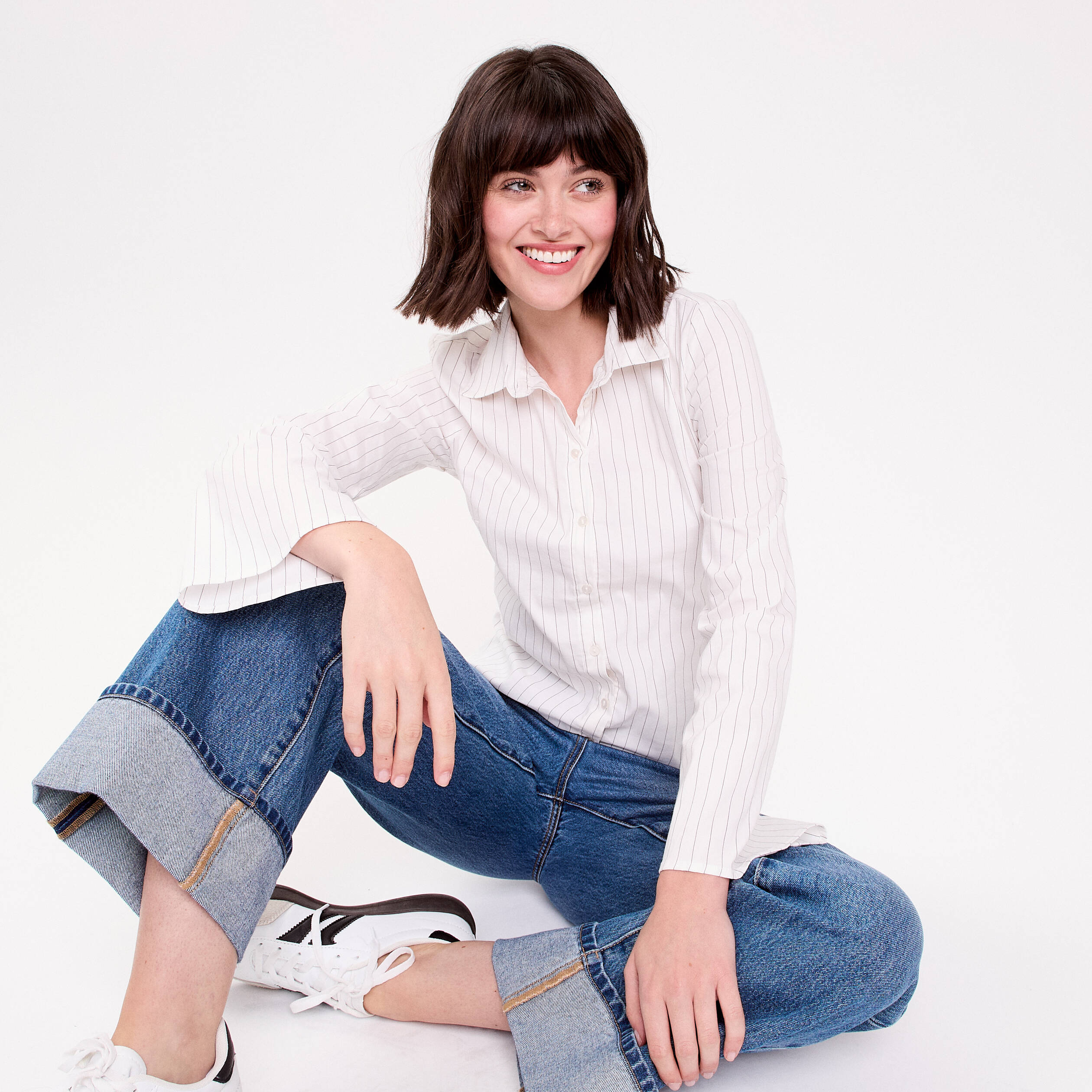 Chemise cintr&eacute;e manches longues blanc femme