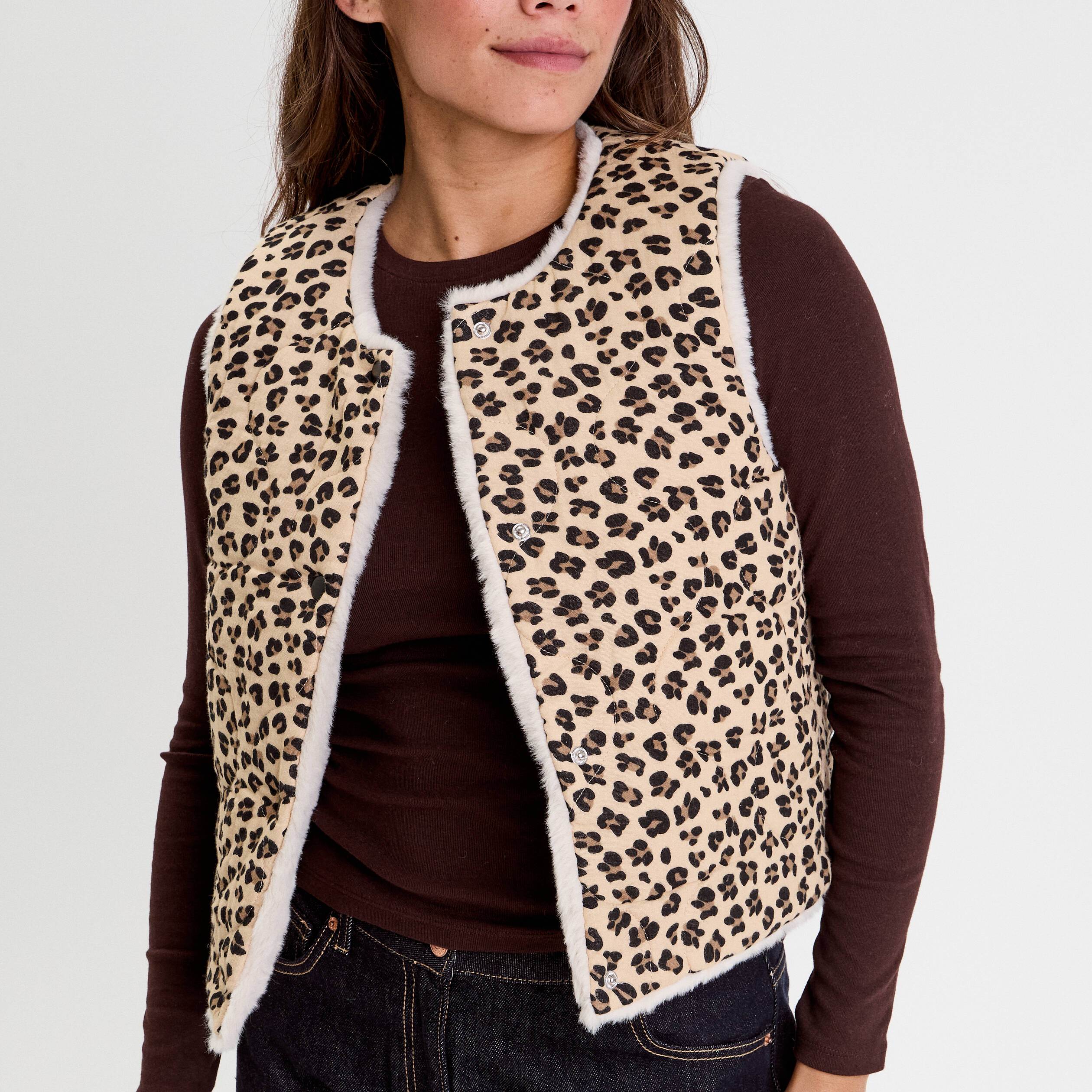 Gilet r&eacute;versible sans manches ivoire femme