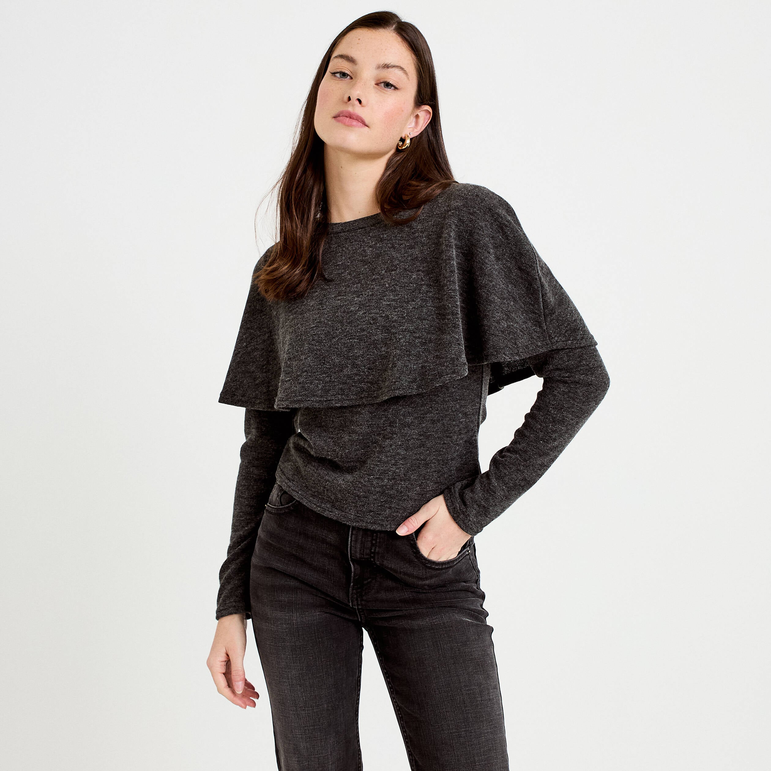 Pull cape col rond manches longues gris fonc&eacute; femme