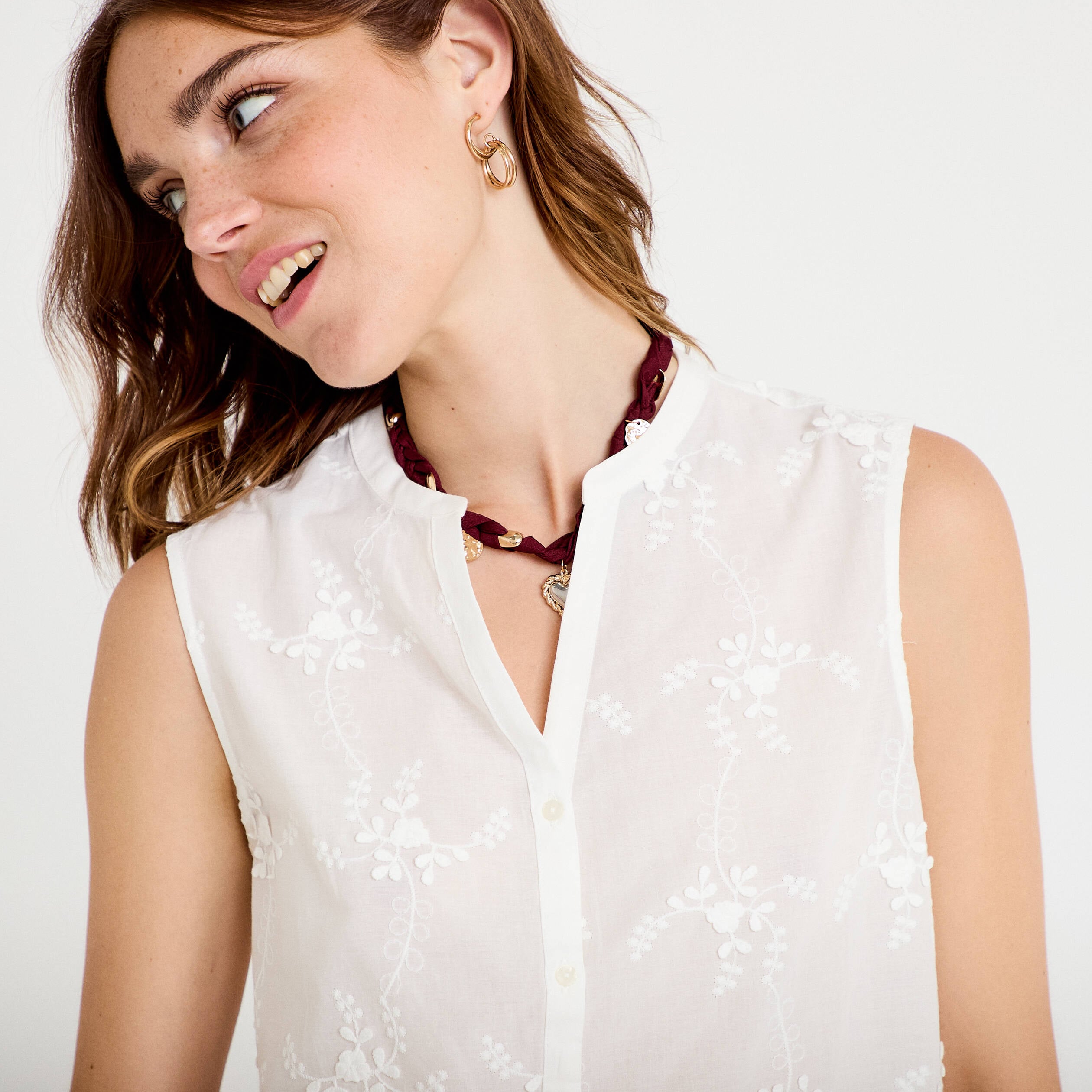 Chemise droite sans manches &agrave; relief ecru femme