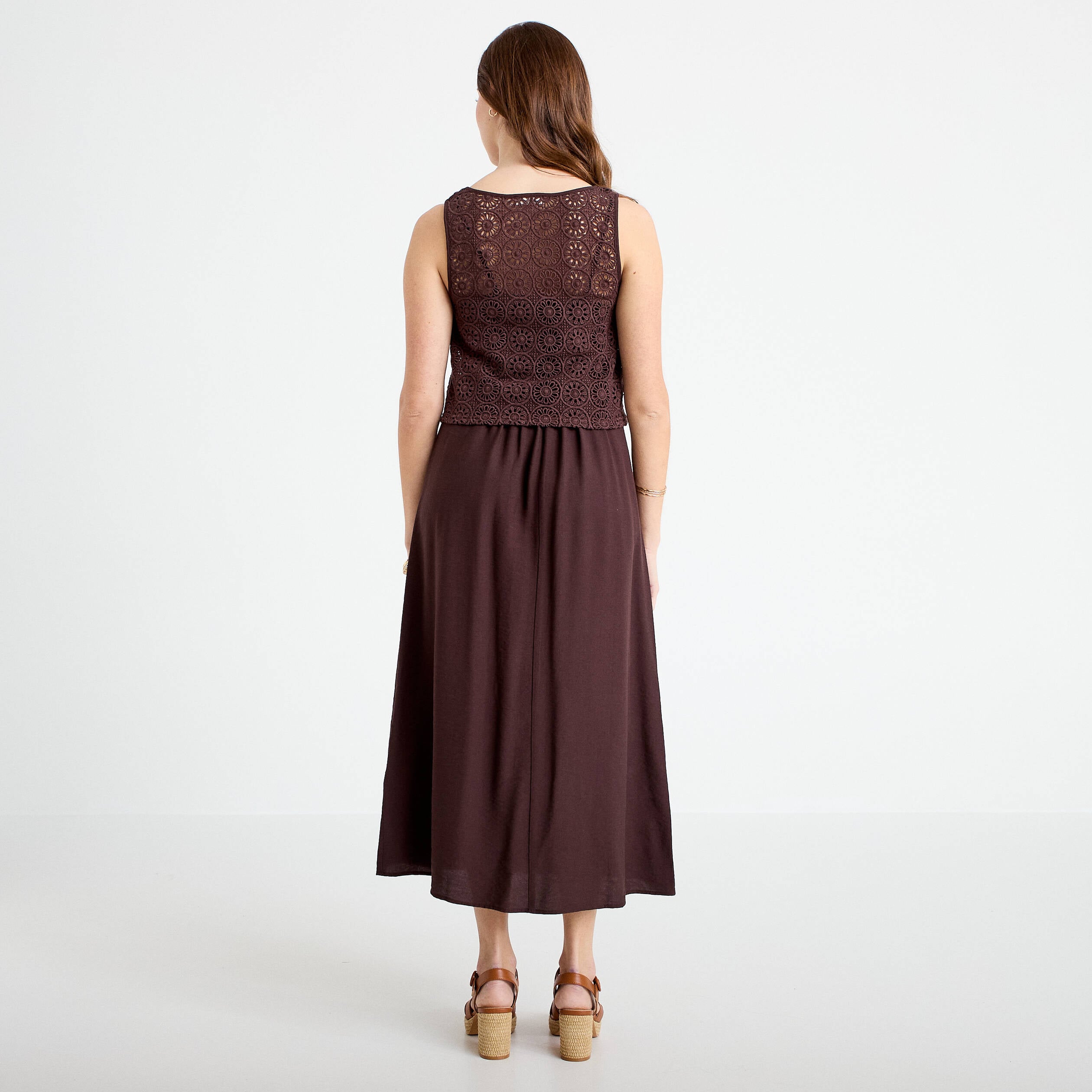 Robe longue bi-mati&egrave;re col rond marron fonc&eacute; femme