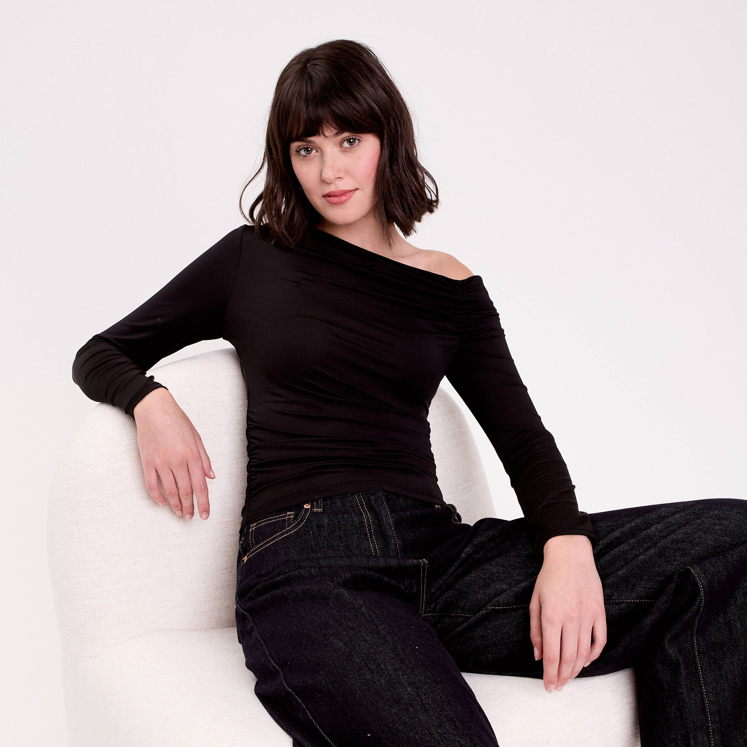 T-shirt ajust&eacute; manches longues noir femme