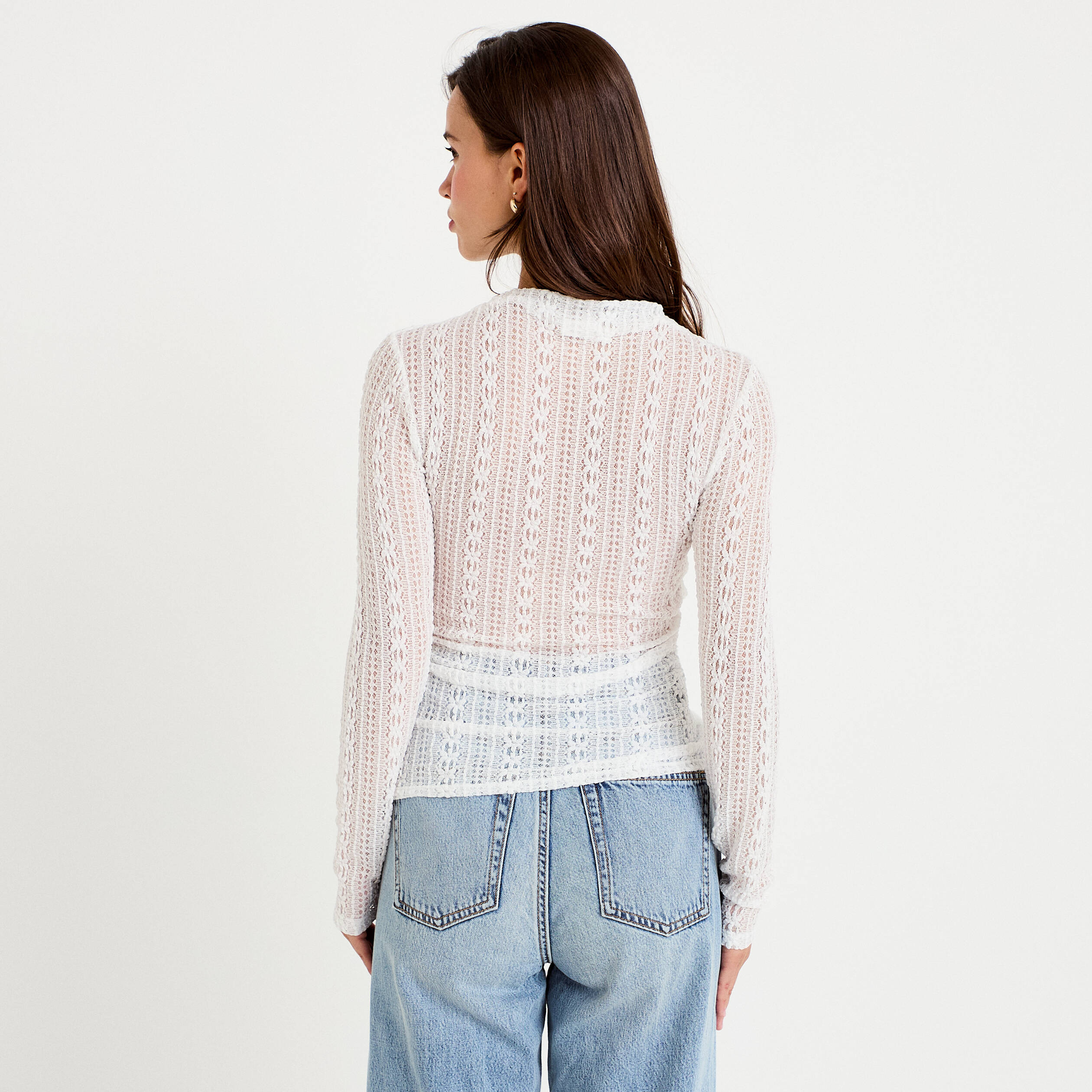 Top ajust&eacute; col montant dentelle ecru femme