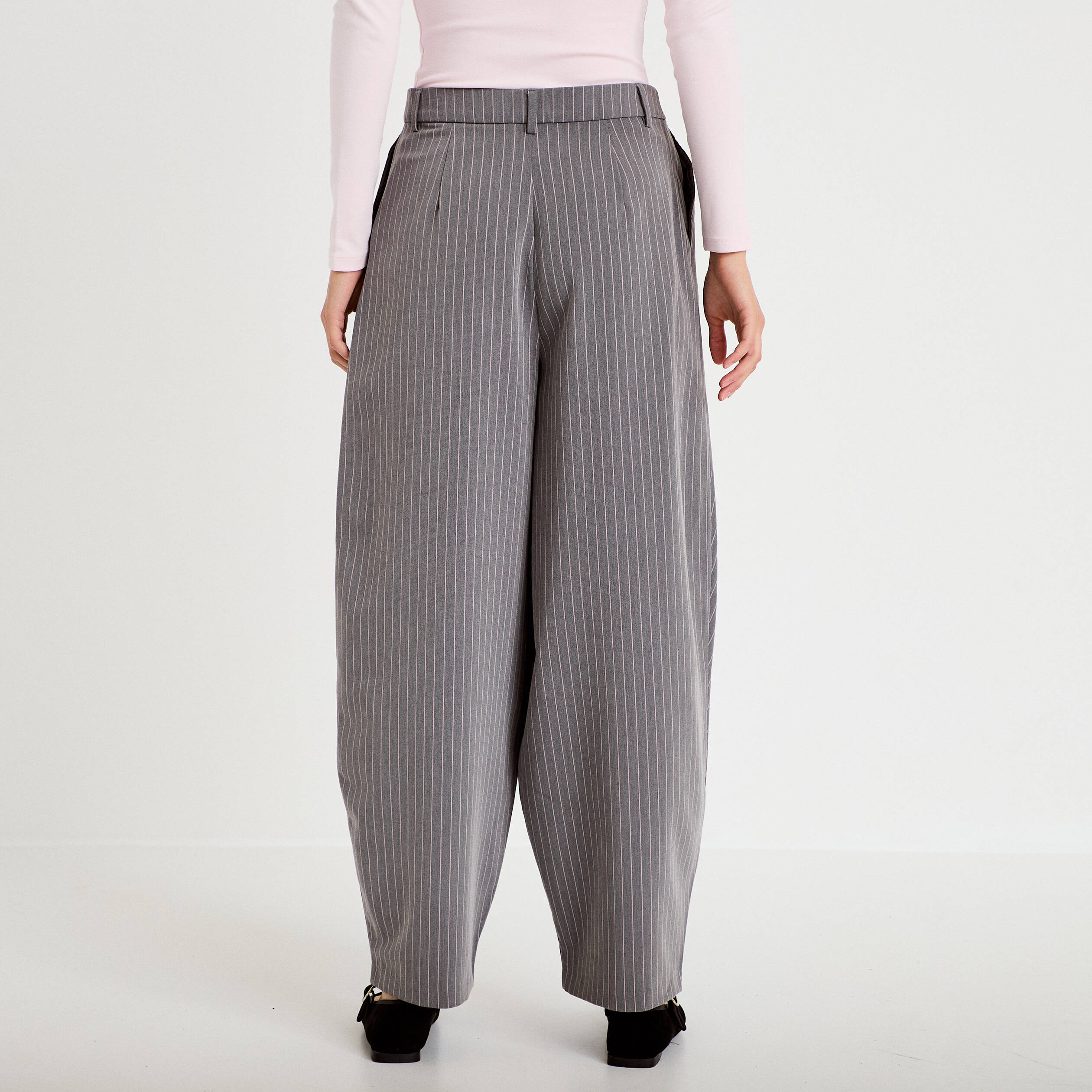 Pantalon barrel taille basse gris femme