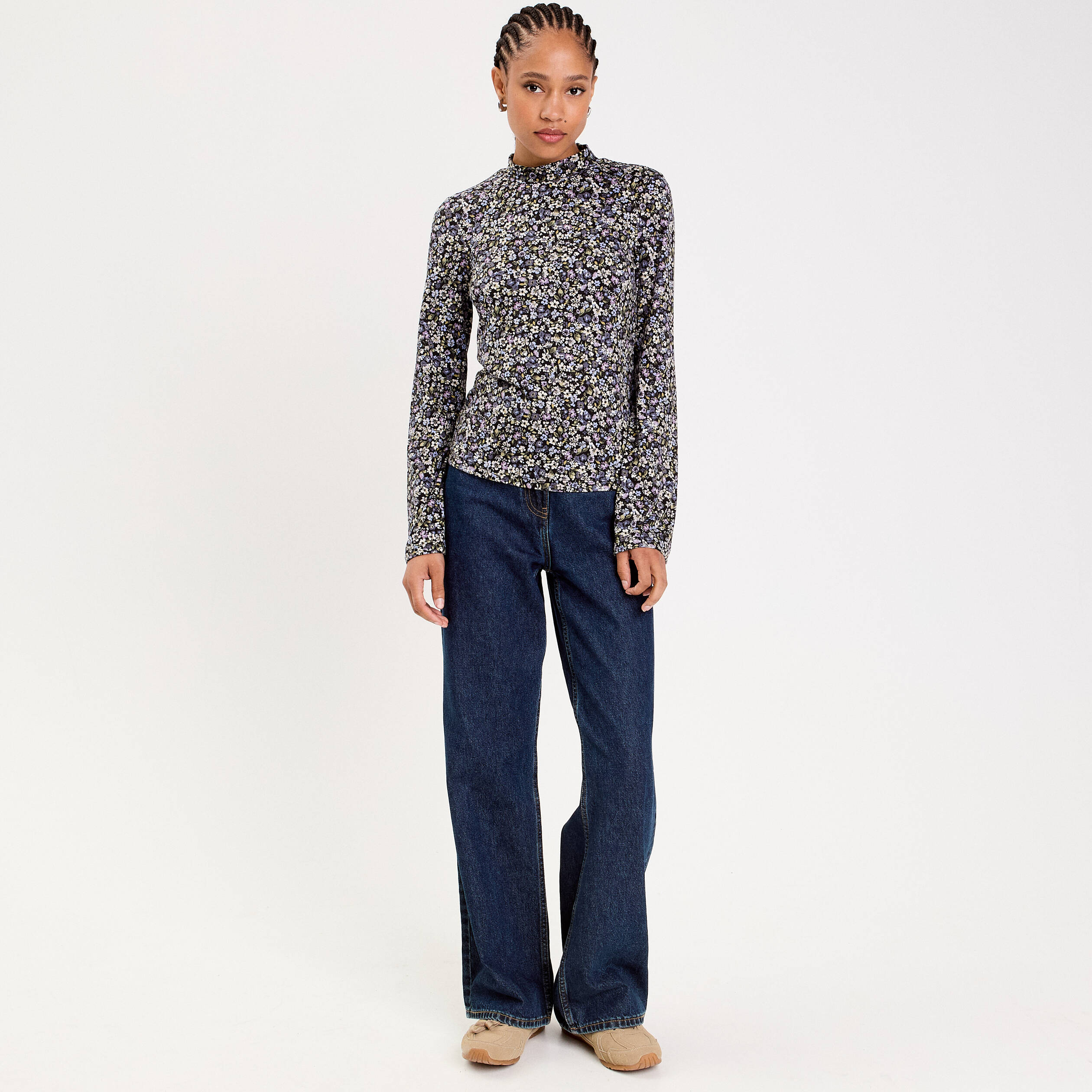 Pull cintr&eacute; col montant manches longues noir femme