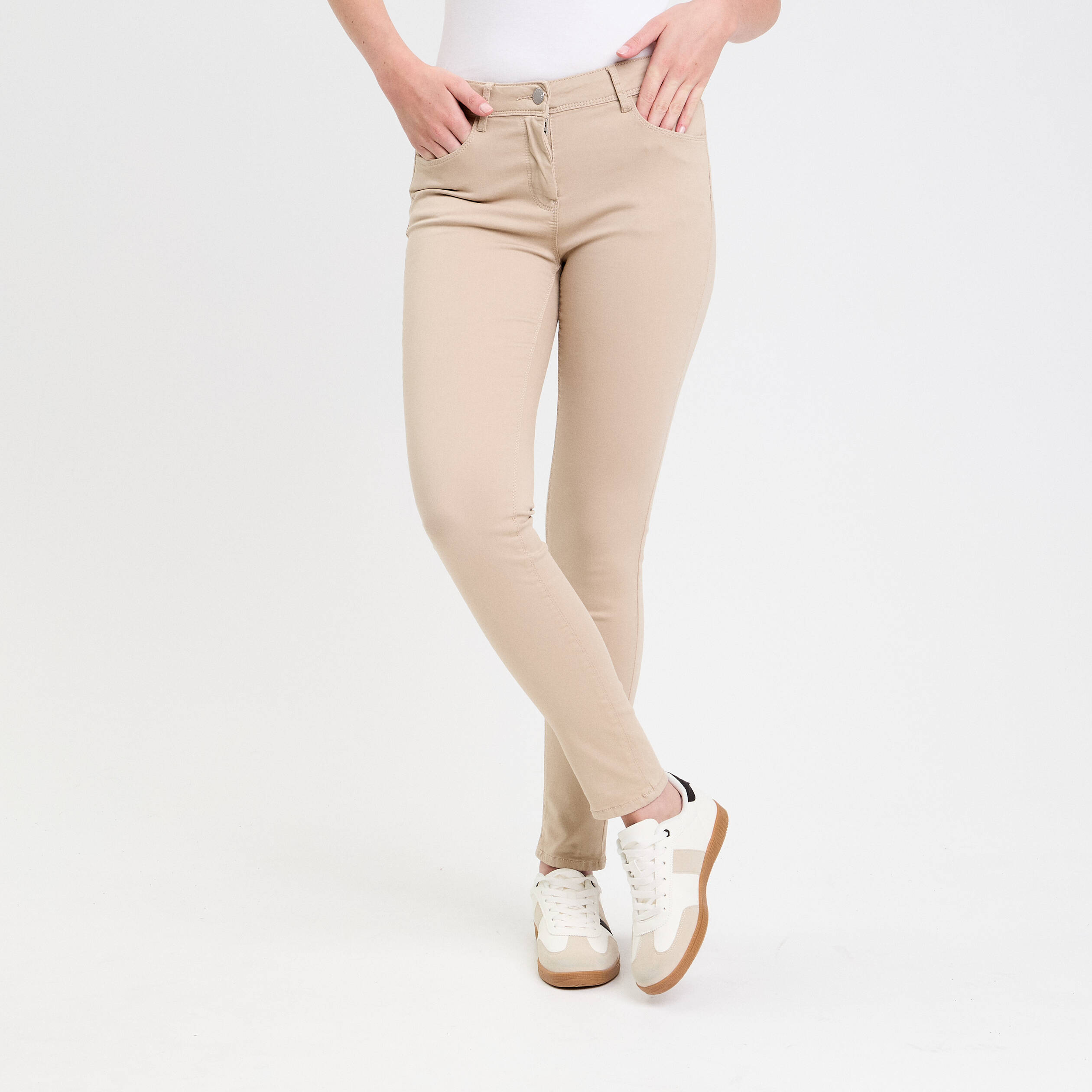 Jeans slim 5 poches taupe femme