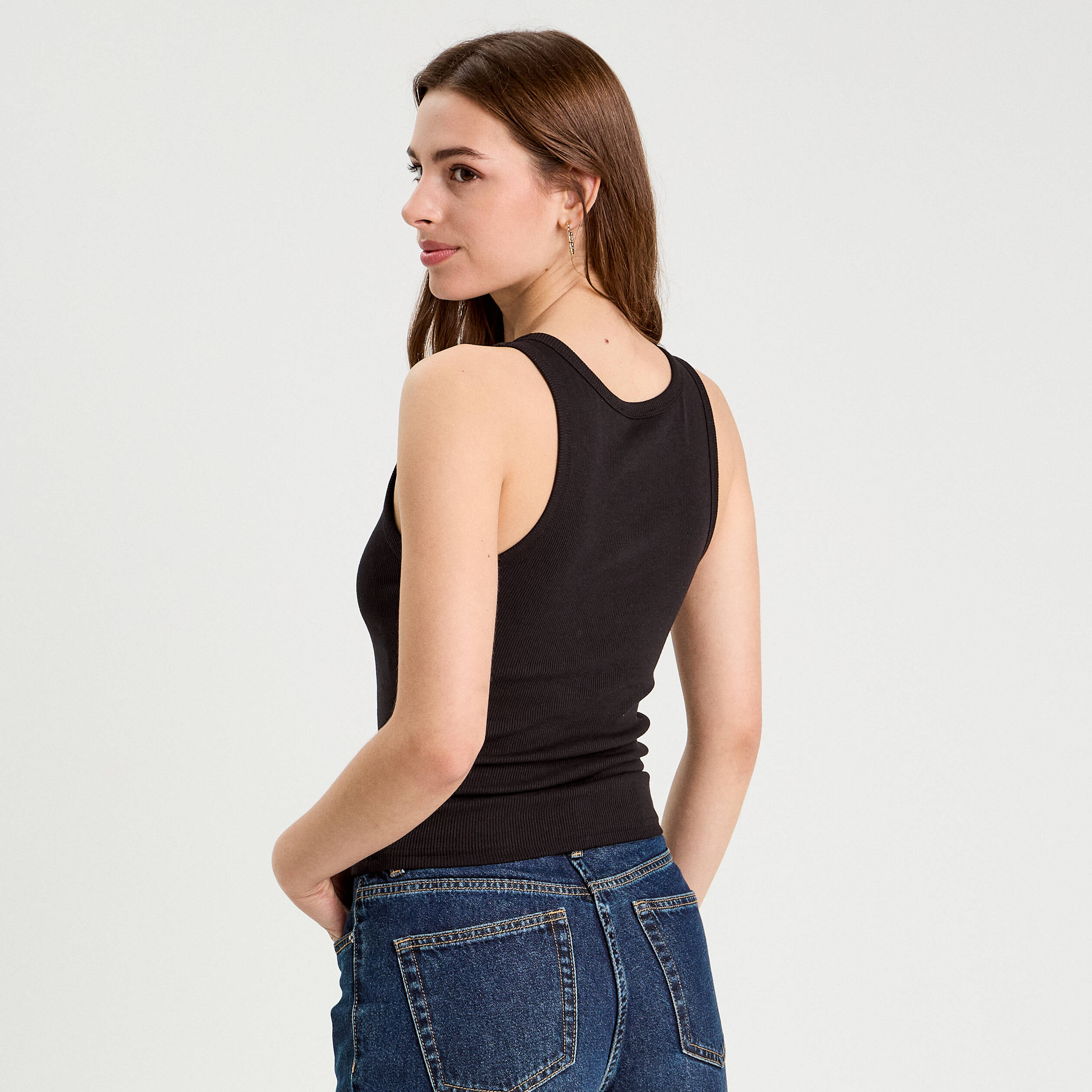 D&eacute;bardeur c&ocirc;tel&eacute; avec brassi&egrave;re int&eacute;gr&eacute;e noir femme
