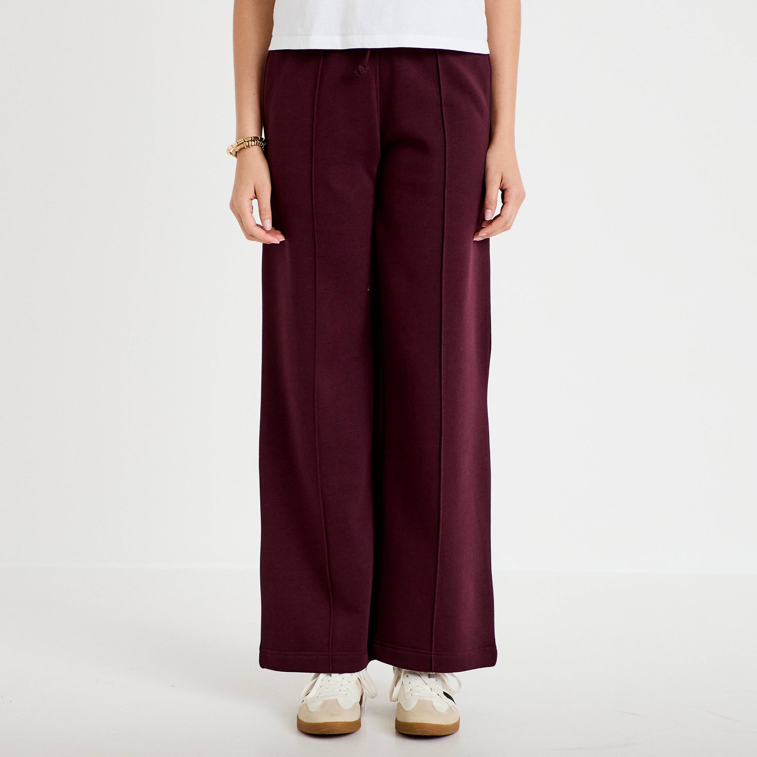 Pantalon large style jogging prune femme