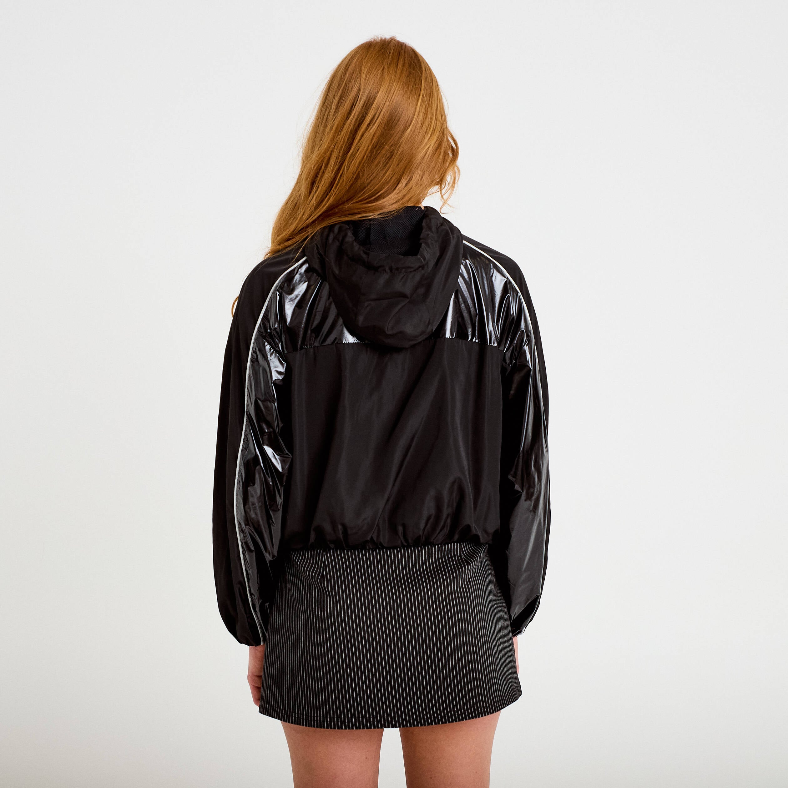 Coupe-vent oversize cropped bi-mati&egrave;re noir femme