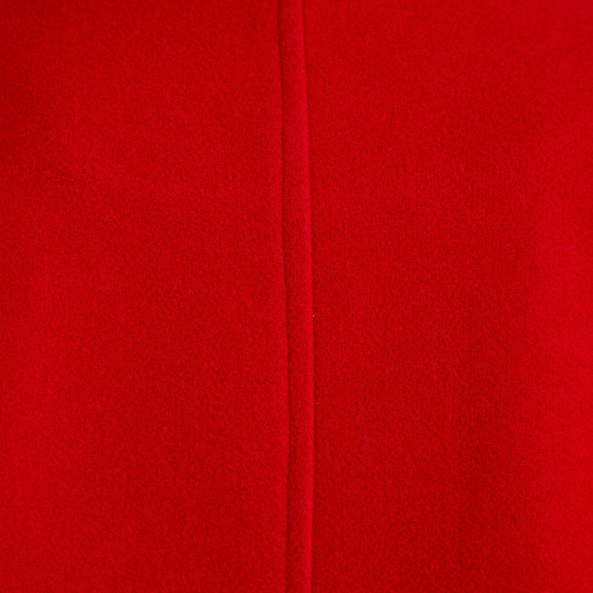 Veste chin&eacute;e col montant manches longues rouge femme