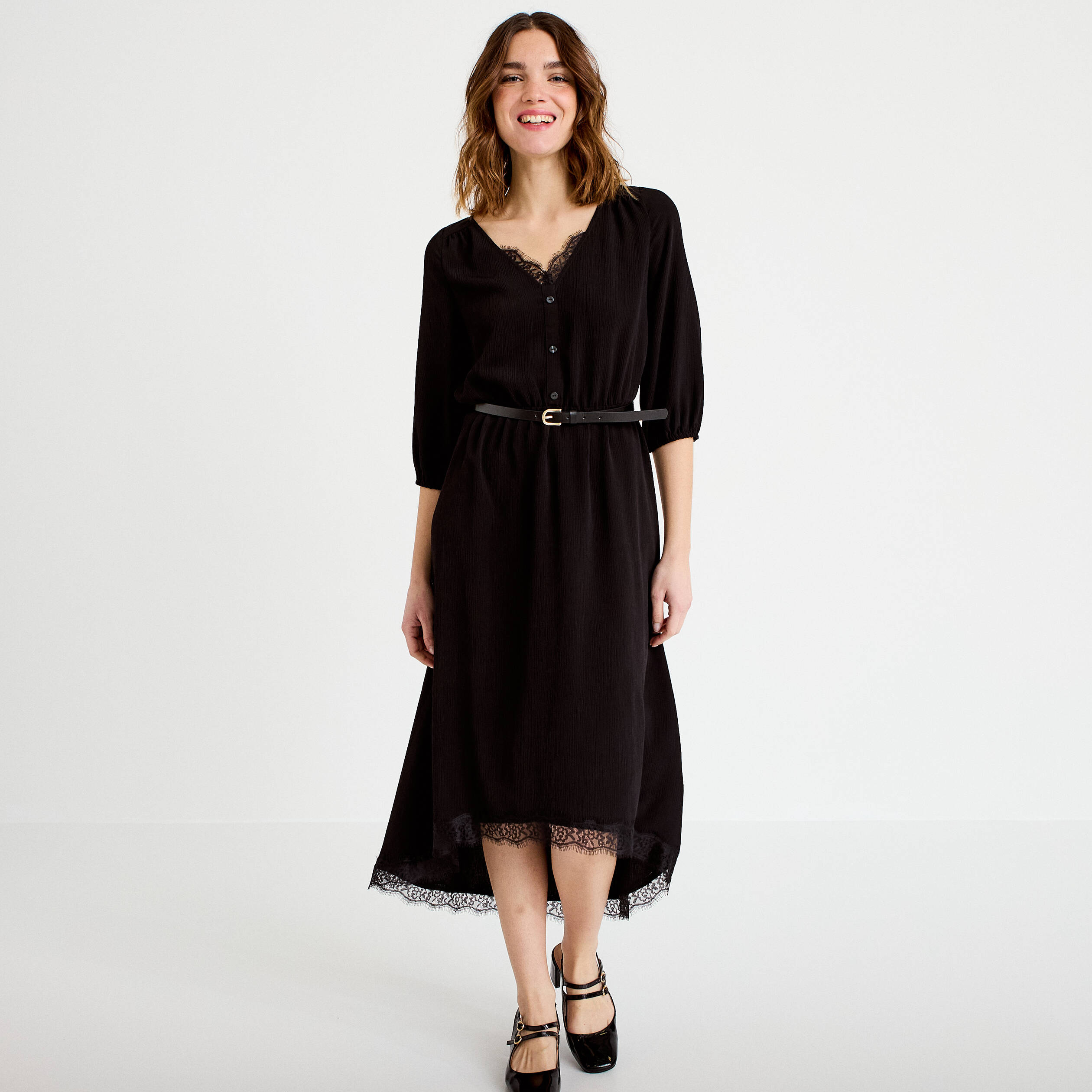 Robe longue &eacute;vas&eacute;e col v dentelle noir femme