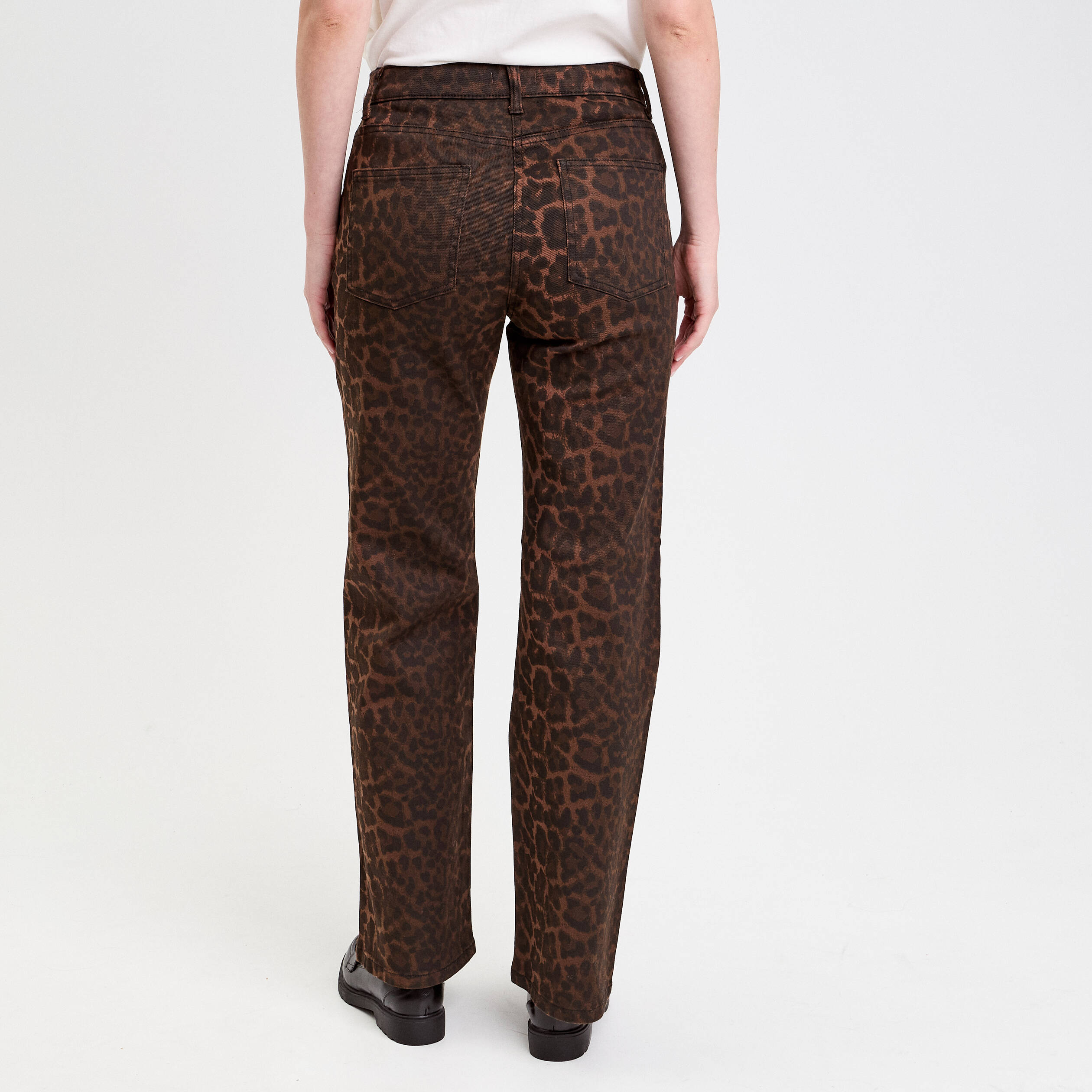 Pantalon droit marron femme