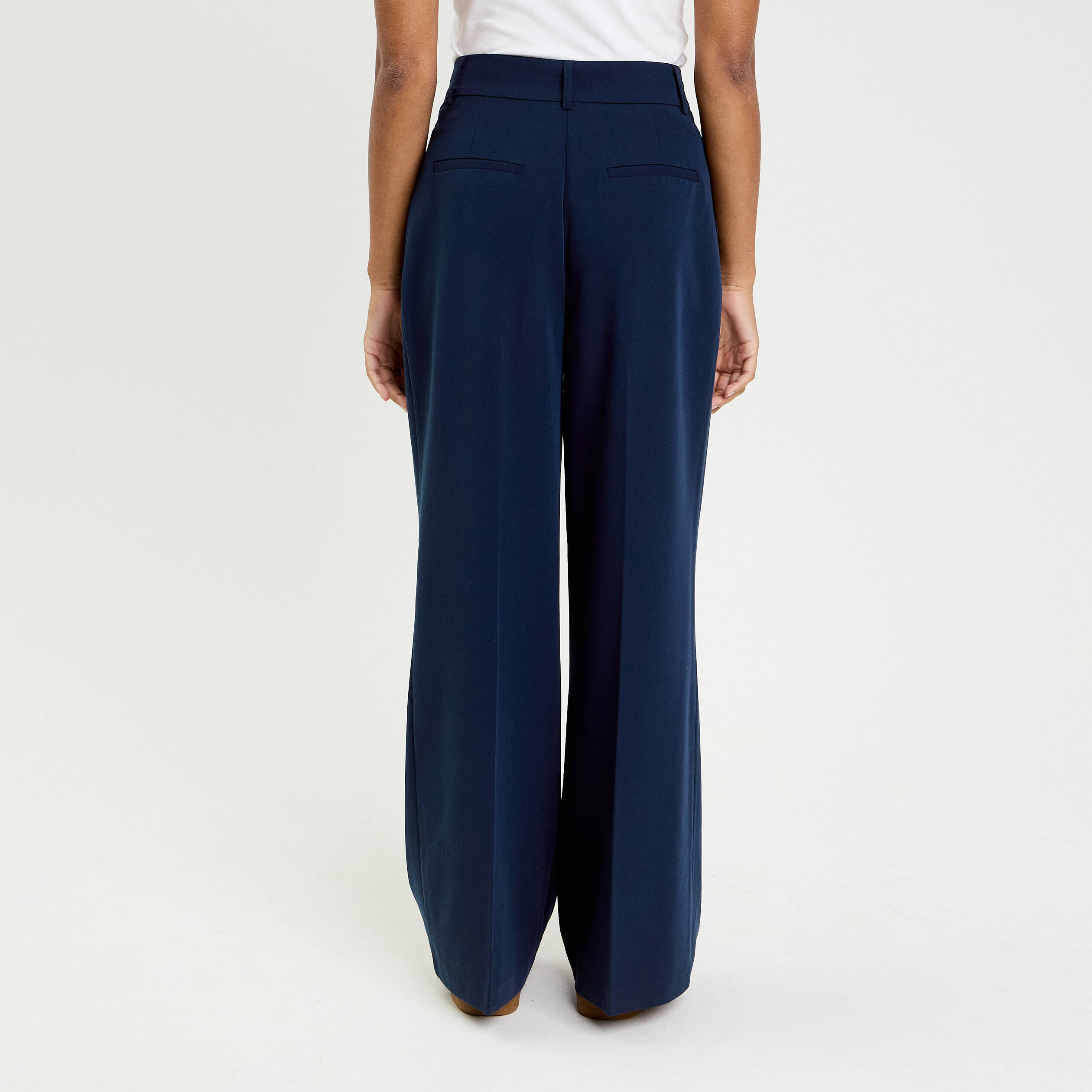 Pantalon large &agrave; pinces bleu marine femme
