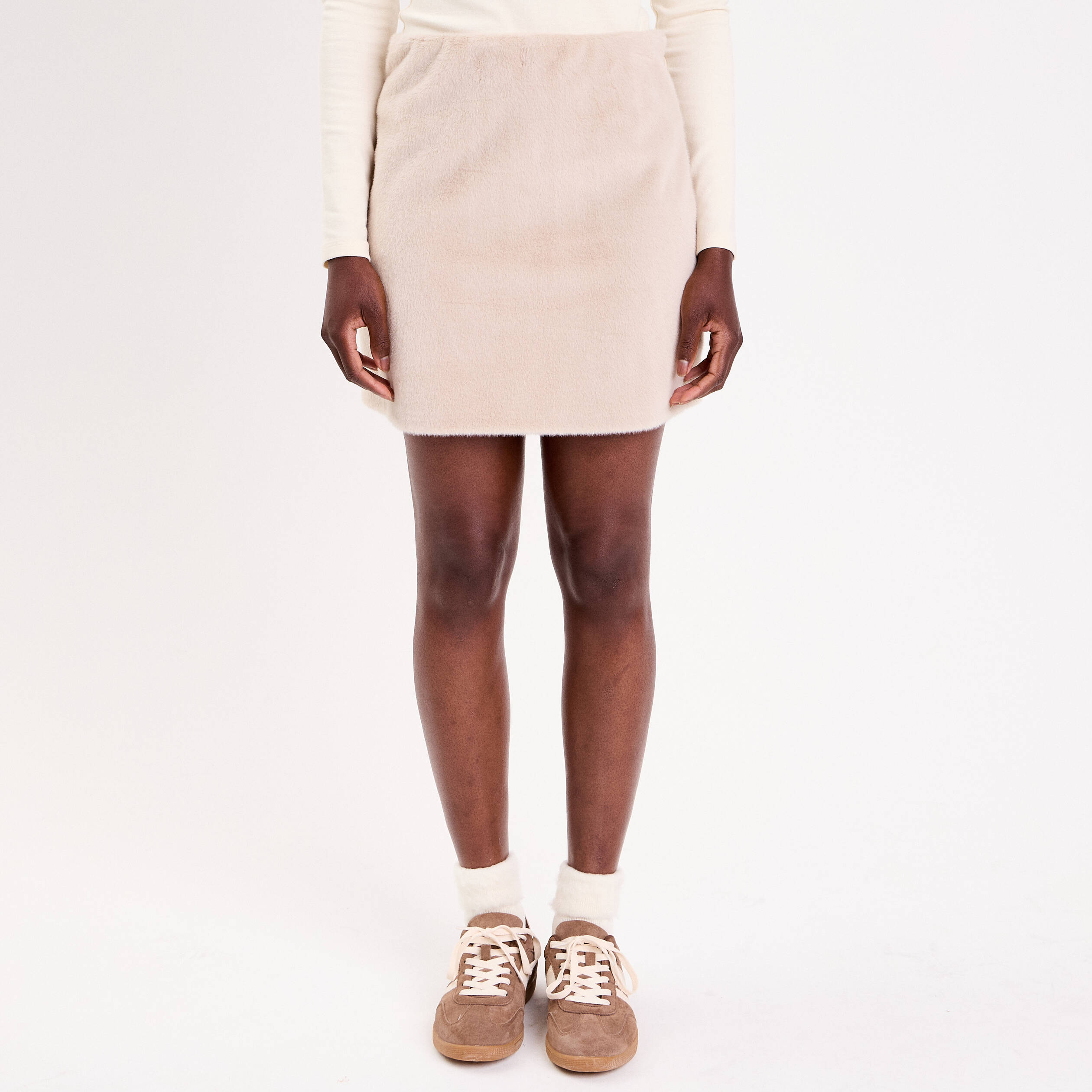Jupe droite fausse fourrure sable femme