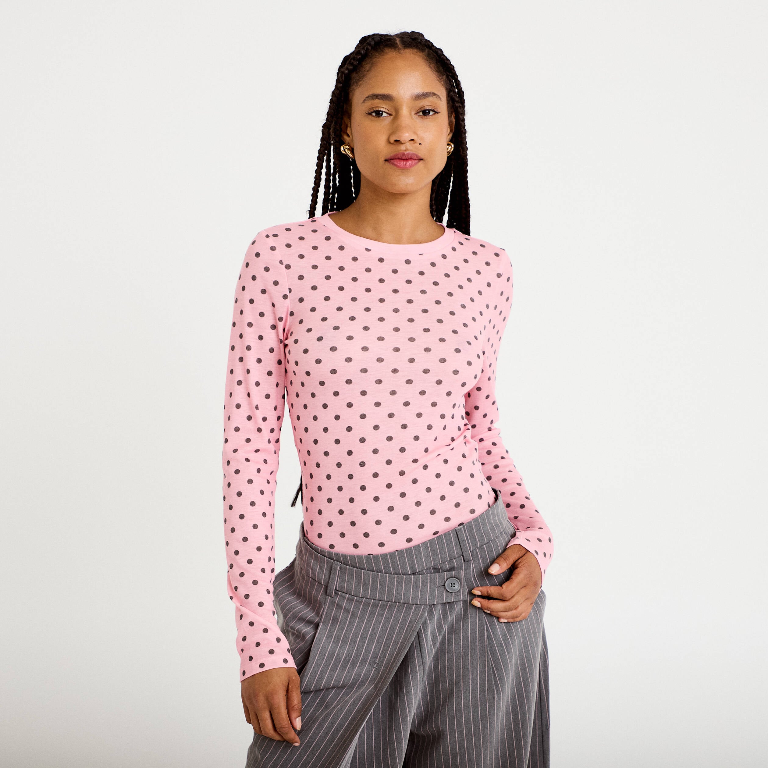 T-shirt ajust&eacute; col rond manches longues rose corail femme